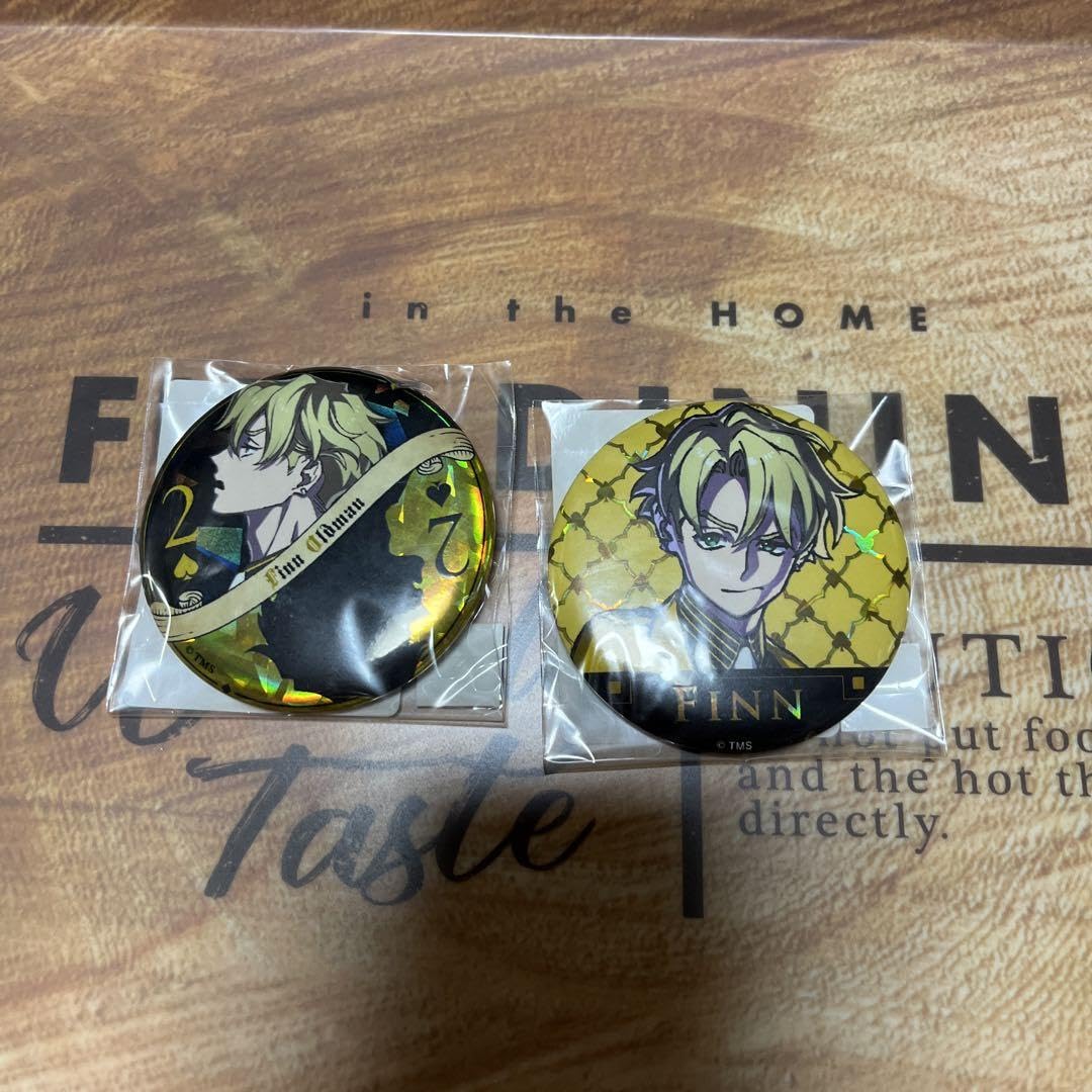 Amazon.co.jp: HIGH CARD フィン 缶バッジ 2点セット : おもちゃ