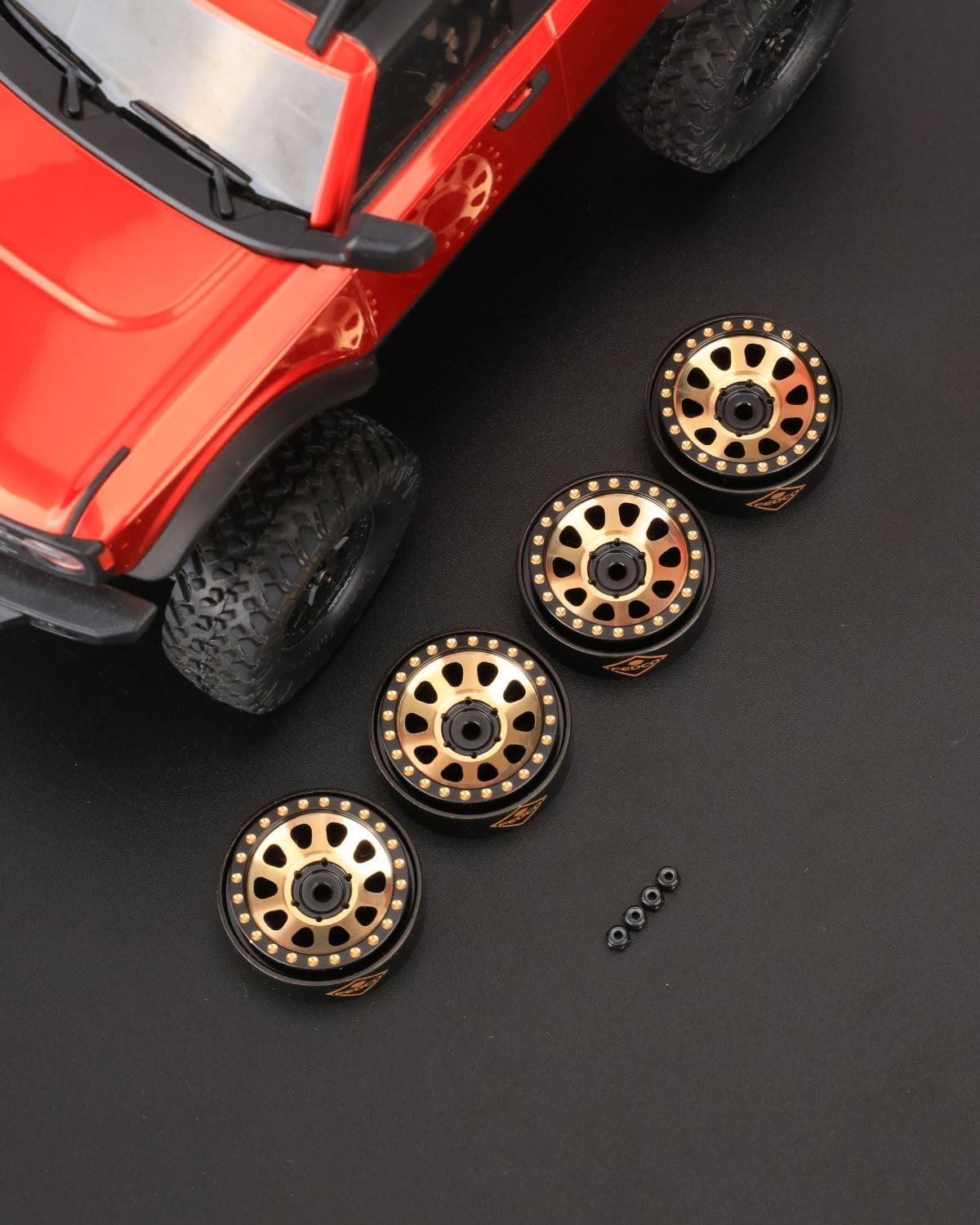 SCX24 Wheels 1.0 Brass Beadlock Wheels 2 MM Negative Offset 51g Brass Rims for Axial SCX24 Gladiator Deadbolt C10 JLU Bronco AX24 Upgrades 1/24 RC Crawler