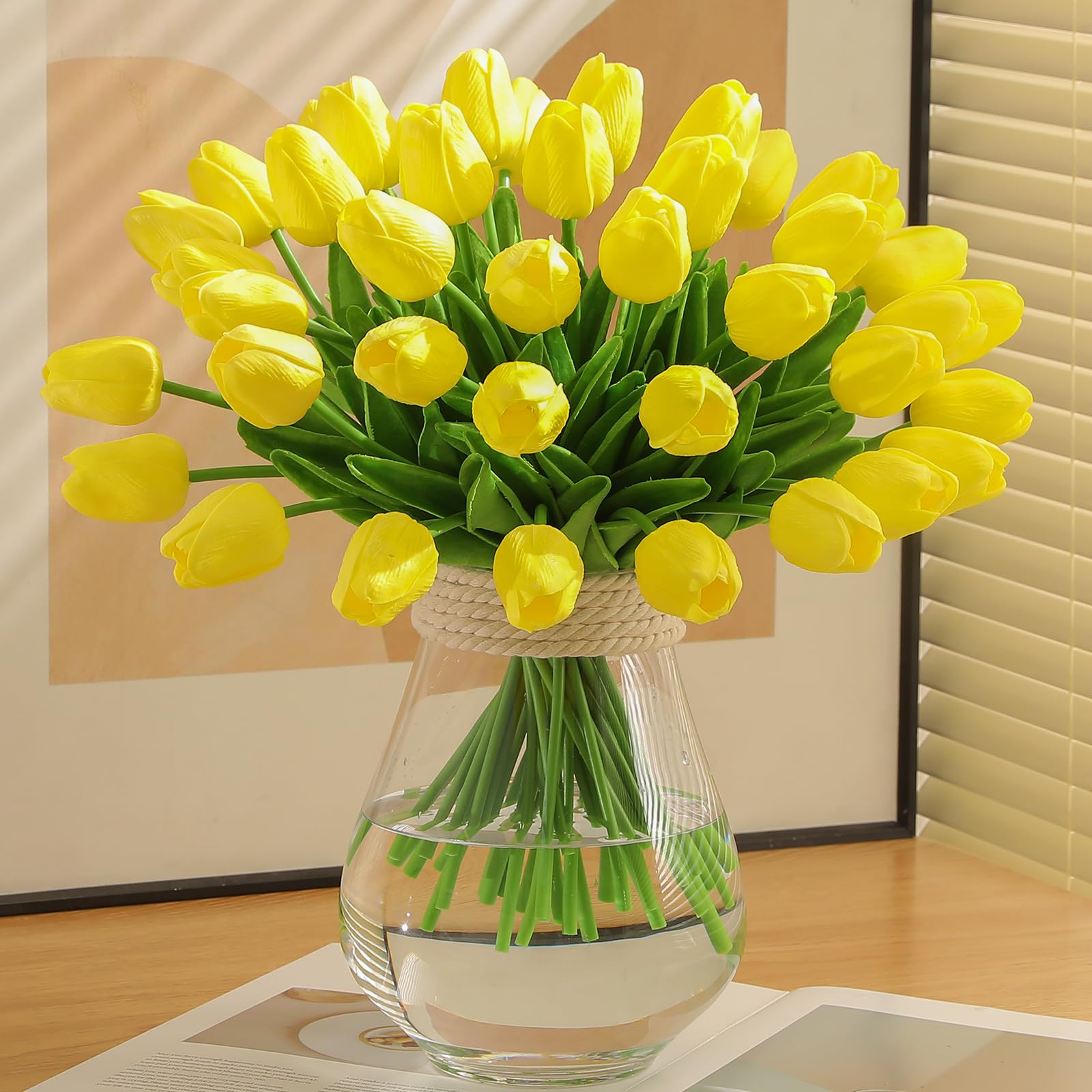 Amazon｜FLORRALIA イエローフェイクチューリップ 造花 - 24個 人工