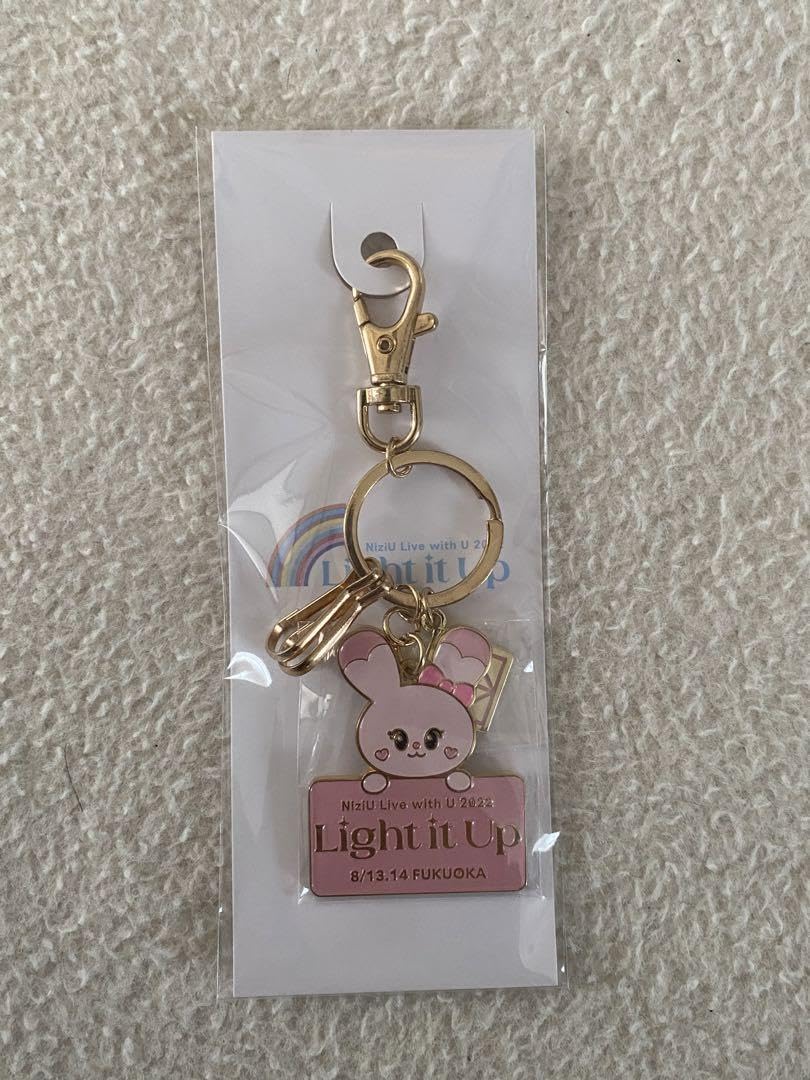 Amazon.co.jp: NiziU ニジュー グッズ ミイヒ ぴょんぴょん