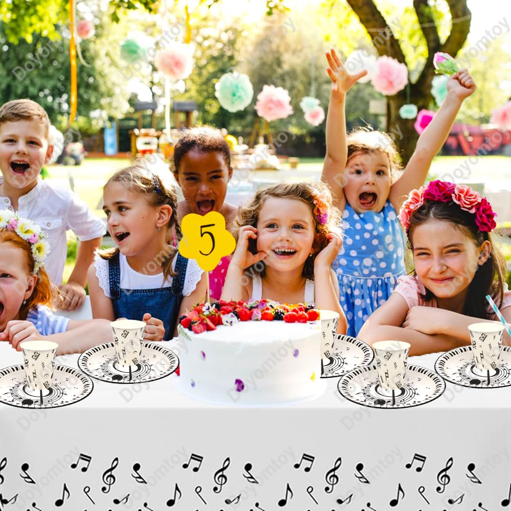 Doyomtoy Set da tavola per feste con note musicali, 61 pezzi, 20 piatti, 20 bicchieri, 20 tovaglioli, 1 tovaglia, decorazione per feste di compleanno