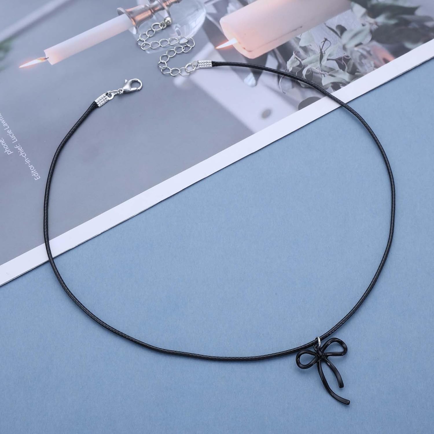 Vintage Black Leather Bow Pendant Necklace Hollow Bowknot Choker Necklace Wax Rope Chain Necklaces Leather Cord Bow Tie Necklaces Jewelry for Women - Image 3
