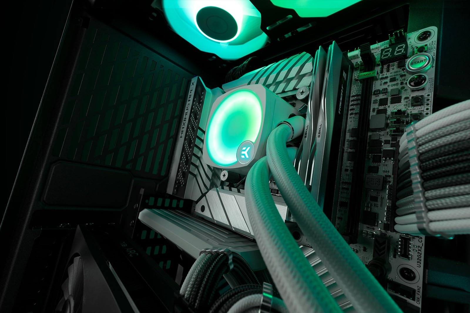 Amazon.co.jp: EKWB 【予約 7月中旬～下旬】EK-Nucleus AIO CR360 Lux