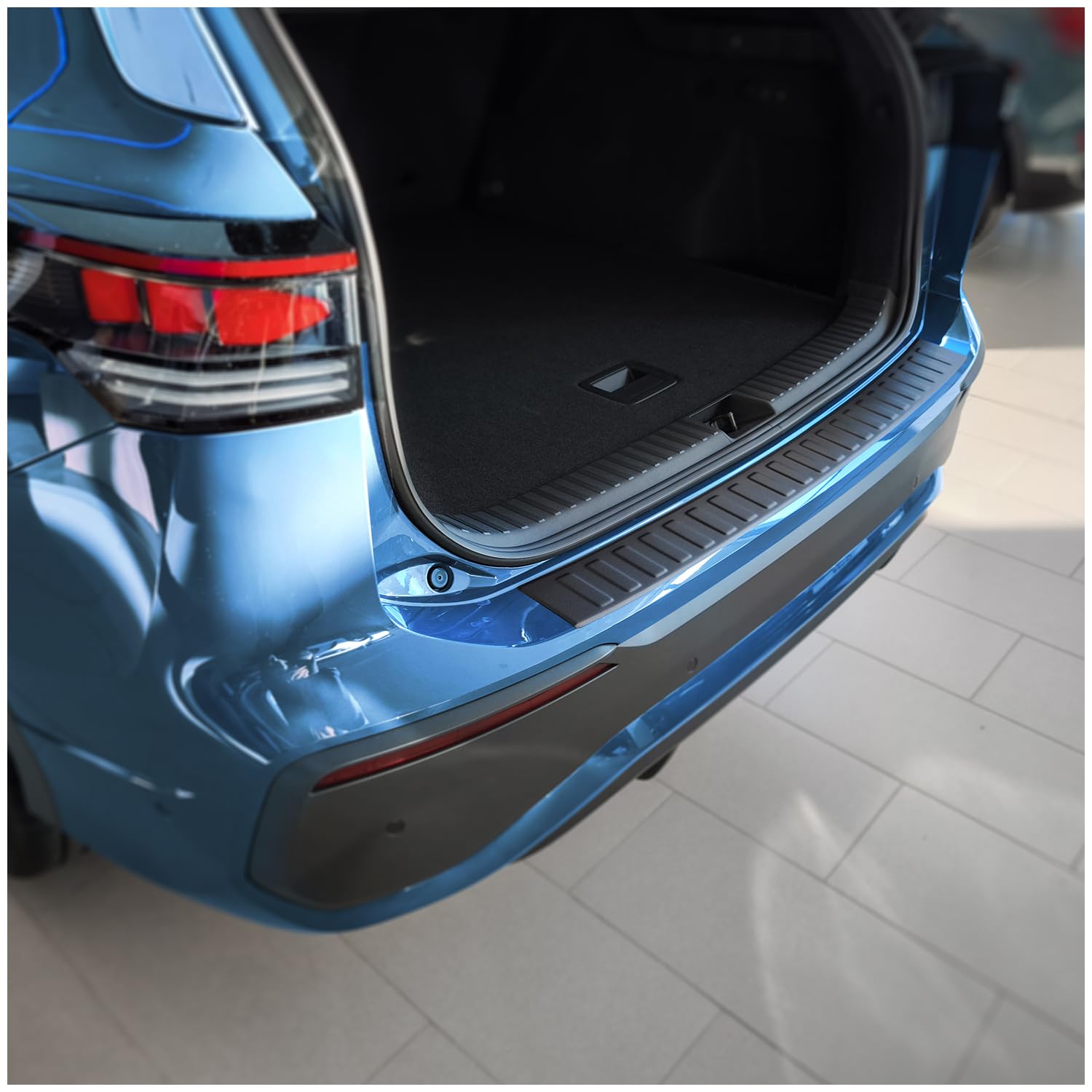 teileplus24 AL238 Aluminium Ladekantenschutz kompatibel mit Volkswagen Tayron 2024-