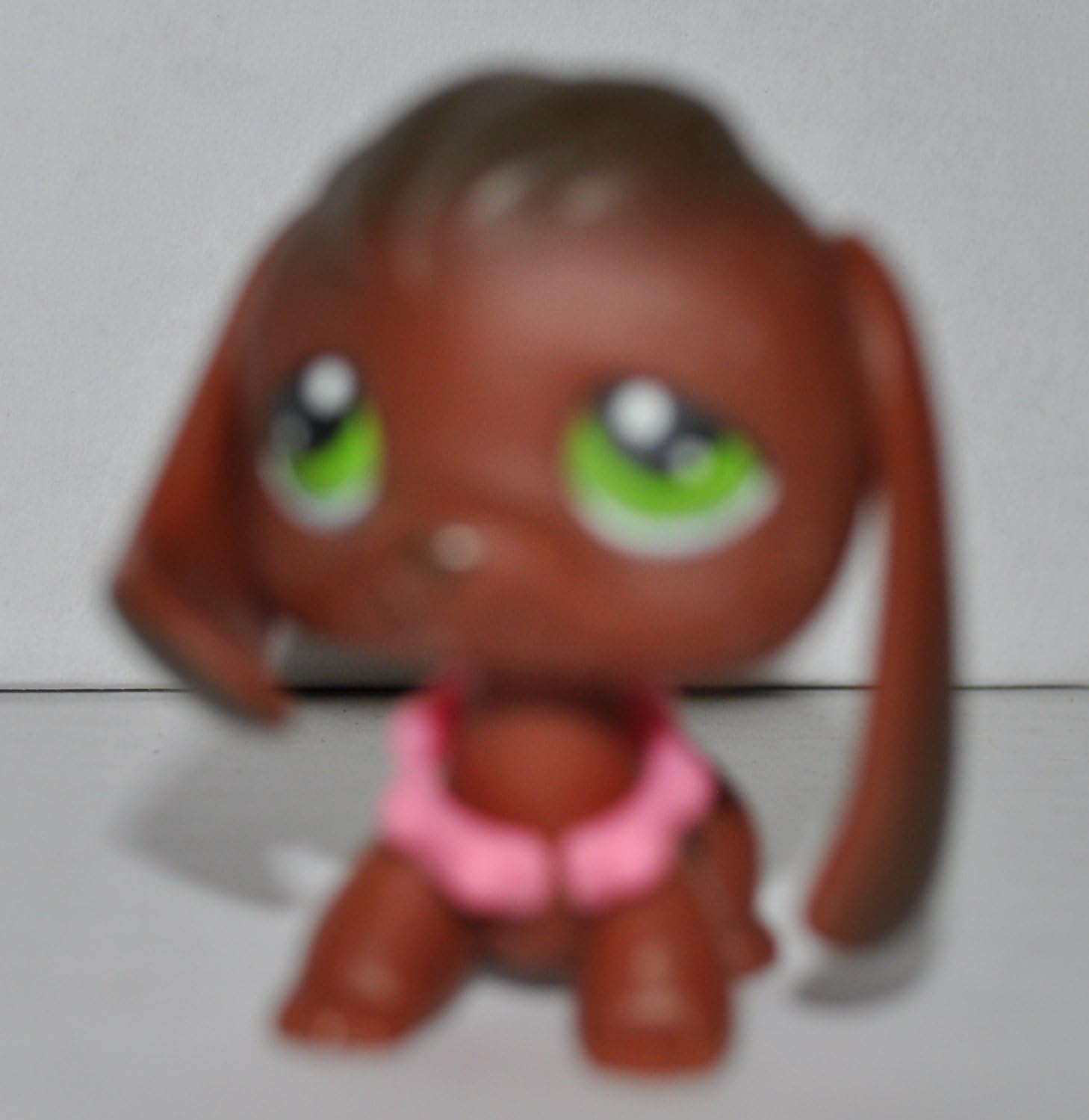 Beagle #77 (Green Eyes, Dark Brown) - Littlest Pet Shop (Retired) Collector Toy - LPS Collectible Replacement Single Figure - Loose (OOP Out of Package & Print)