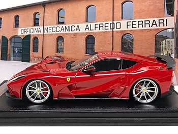 Amazon | 希少現品限り IVY 1/18 Ferrari 812 superfast Novitec