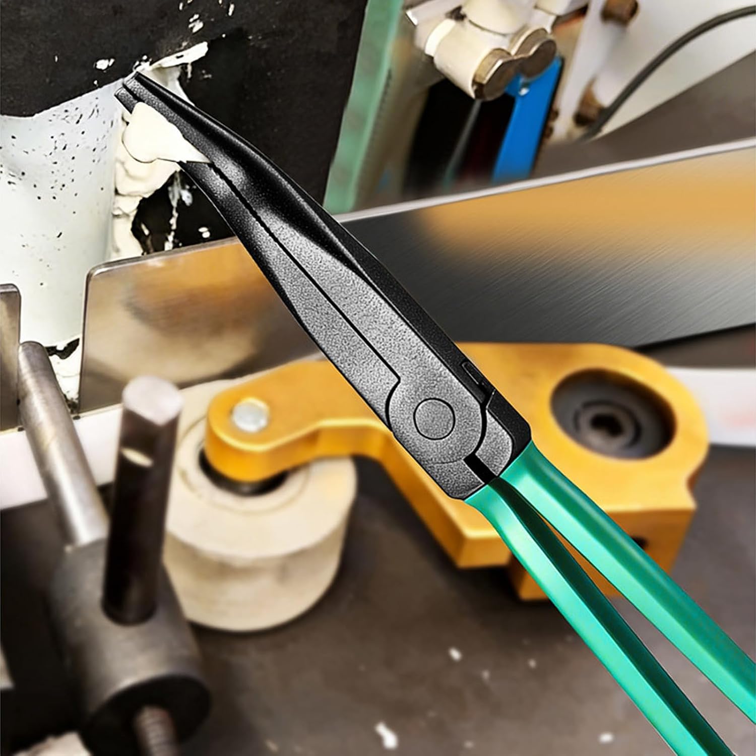 Efficient Adhesive Removal Pliers Tool or Edged Banding Glues Pots to Clear Old and Stubborn Adhesive for Workshop Tool