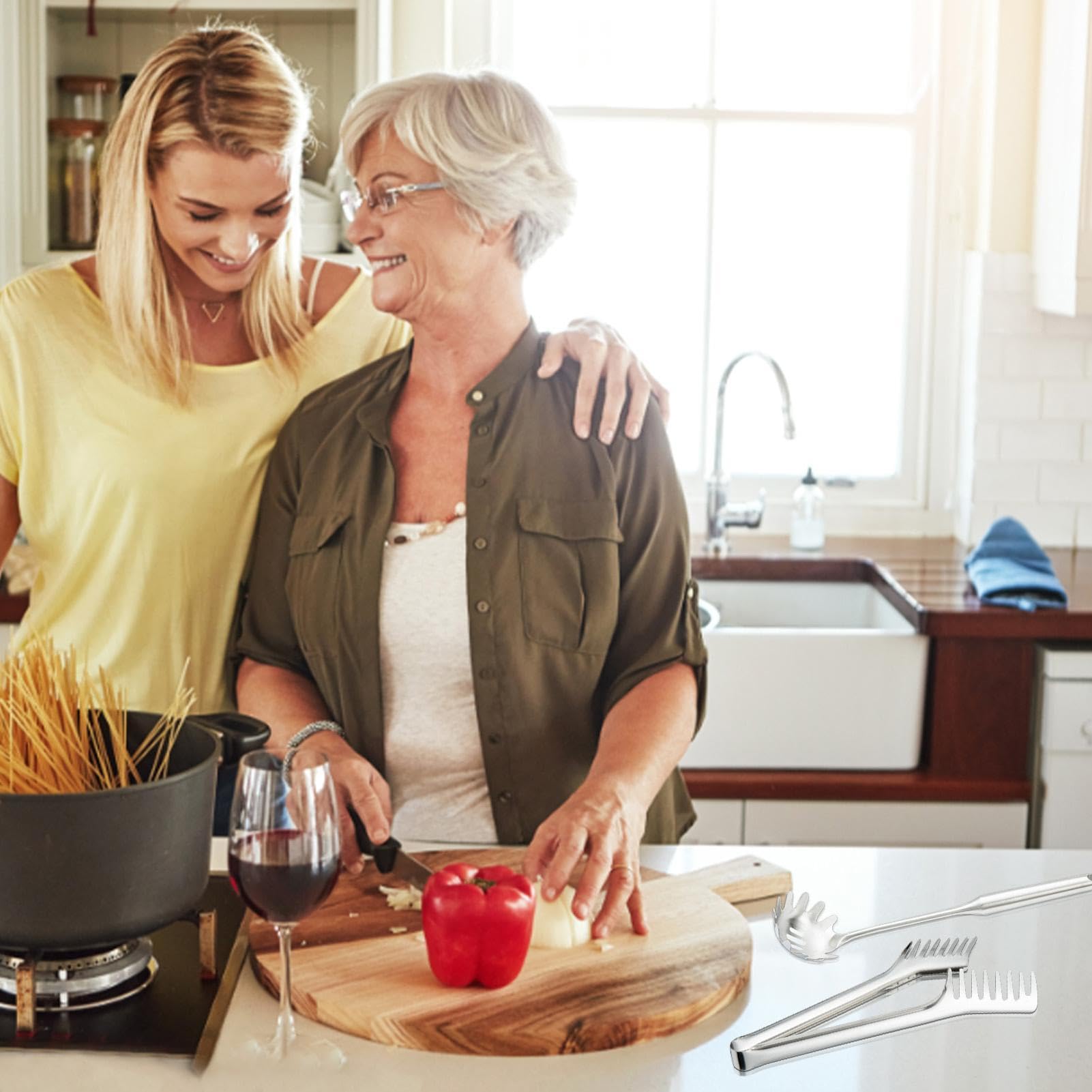 Lot de 2 fourchettes à nouilles, cuillères à spaghetti et pince à pâtes – Couverts de service en acier inoxydable avec poignée confortable pour cuisiner des pâtes à spaghettis