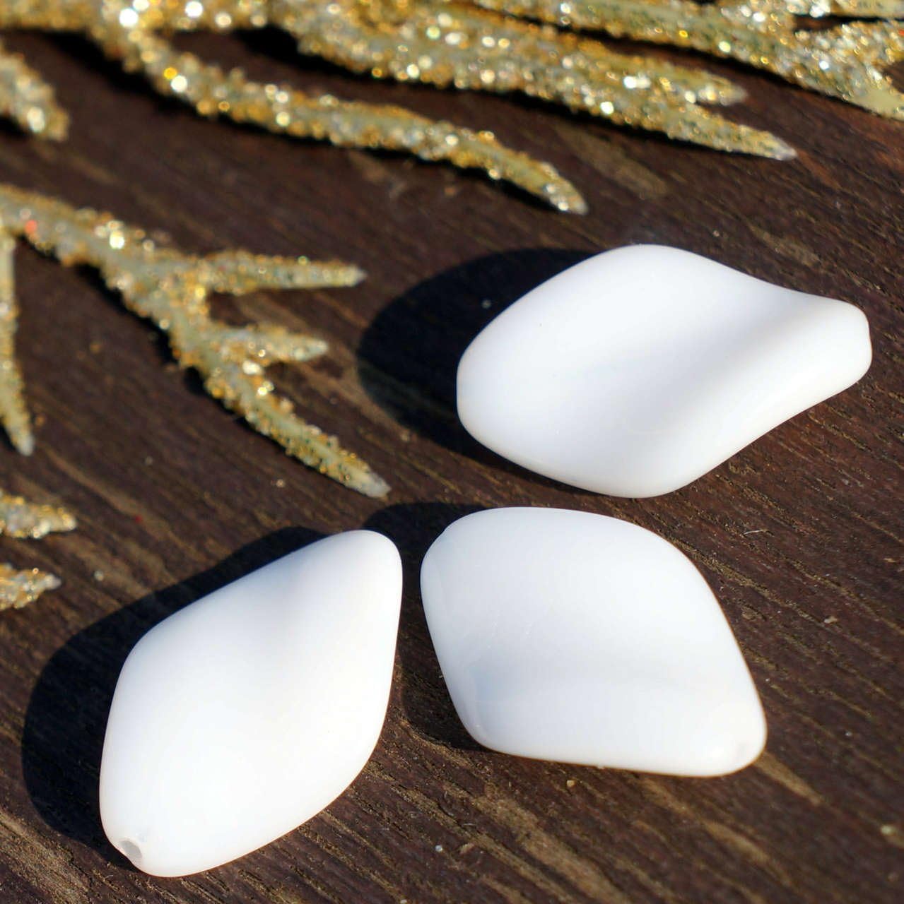 Rhombus Flat Wave Large White Beads Czech Glass Beads Bohemian Spiral Beads Black Flat Glass Beads White Czech Beads 18mm x 13mm 8pcs
