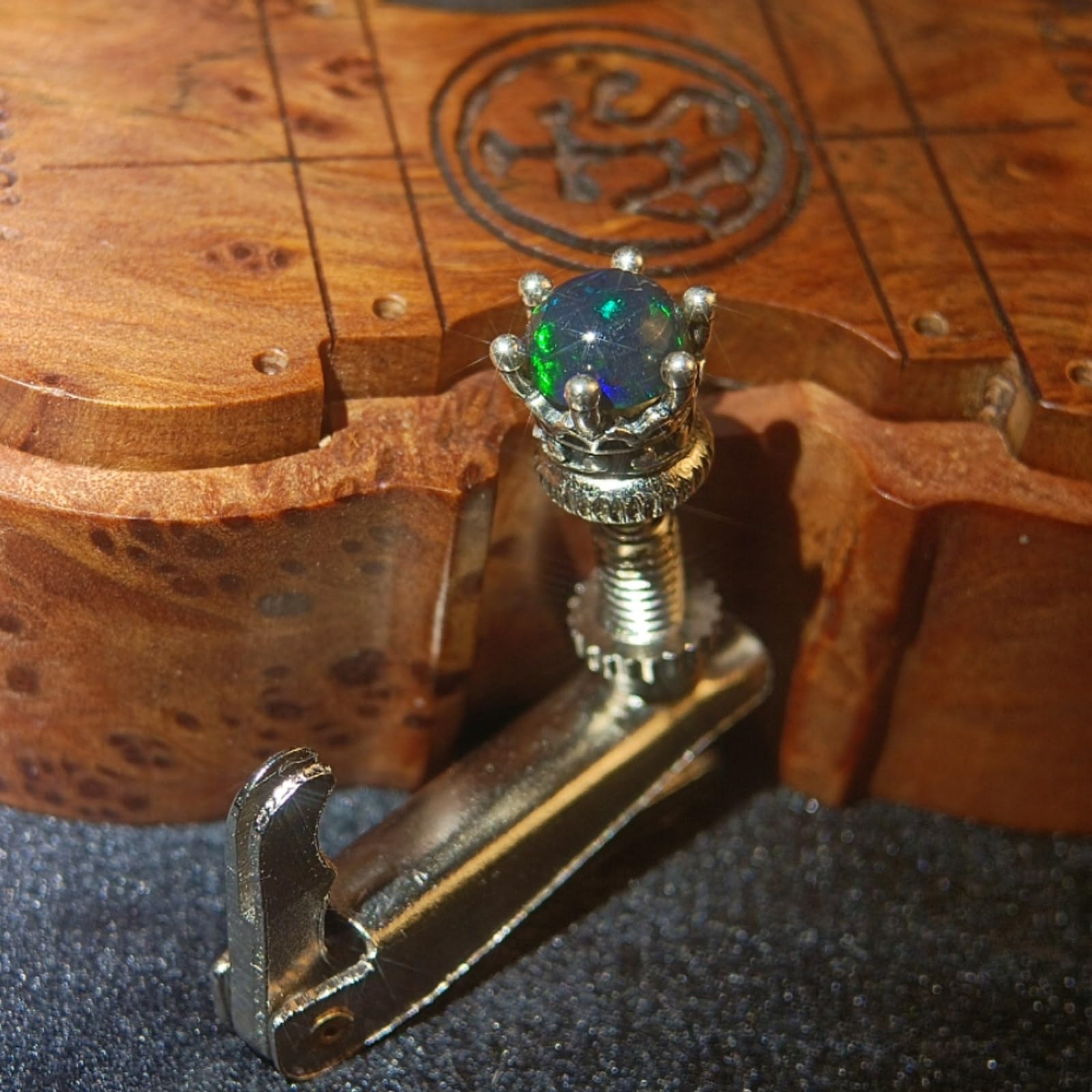 Handgefertigte kreative Violine Feinabstimmung Violinen-Stimmer Violinen-Schraube Violinen-Saitenhalter für 3/4 4/4 Violinen (10-Schwarzer Opal)