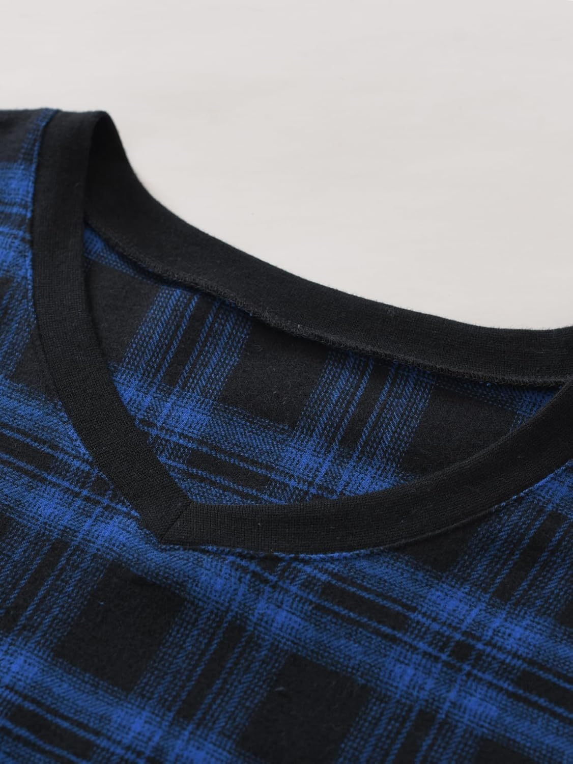 Esenchel Men's Cotton Flannel Nightshirt Long Sleeve Sleep Shirt with Pockets - Image 3