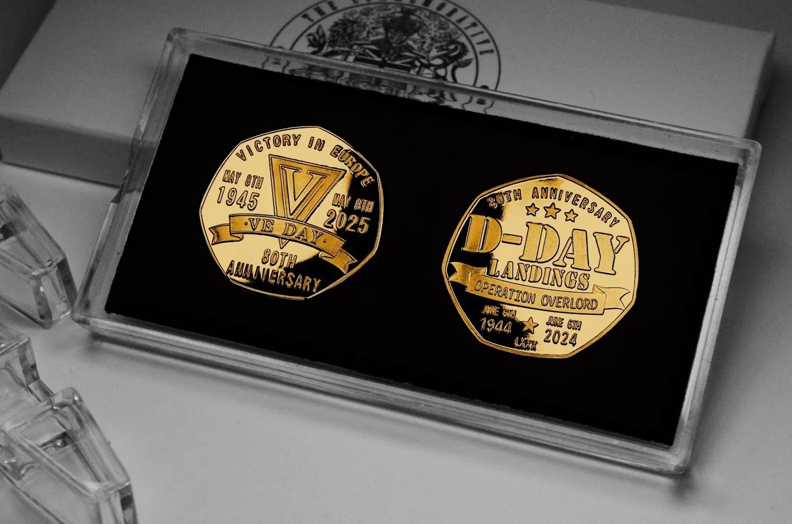 The Commemorative Coin Company Gold Pair Of D-Day & Ve Day 80Th Anniversary Commemoratives In Case. 1944-45 Ww2. 24Ct 1945-2025. Victory In Europe.