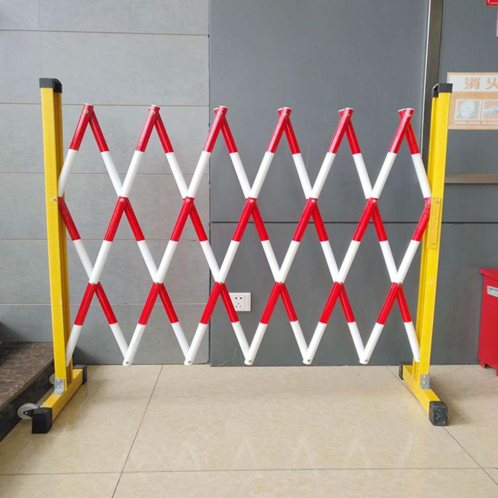 BYFSRUS Industrial Expandable Metal Barricades, Portable Barricades are Easy to Use and Adjust Retractable Traffic Fencing for Maintenance and Construction Work As Well As Traffic Control