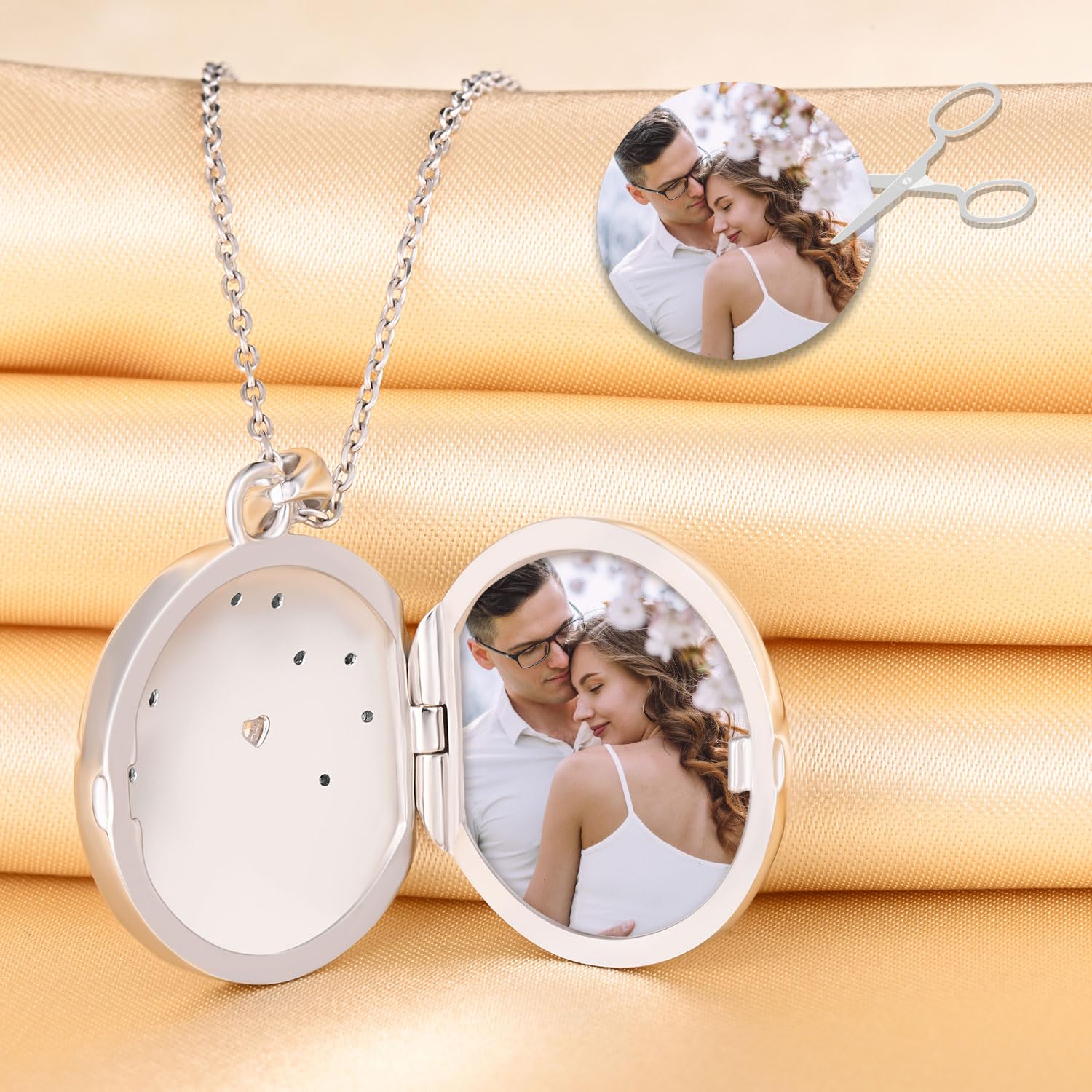 Collana Albero della Vita Foto Personalizzata Medaglione in Argento 925 per Donna, Pendente Rotondo Portafoto con Zirconi, Regalo Gioielli per Fidanzata Madre Figlia