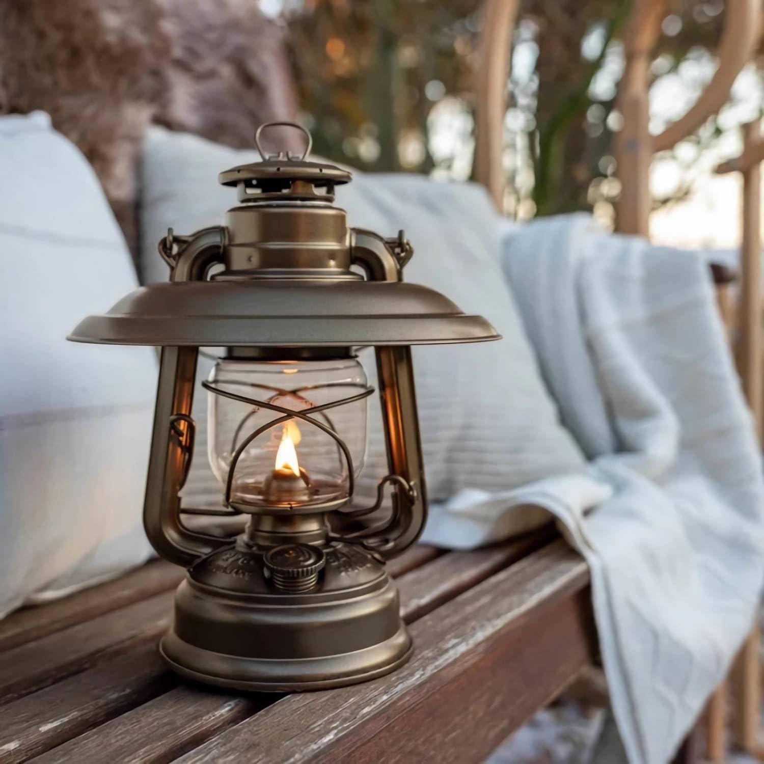 新品｜BRUNT My Way （Feuerhand 276 Warmer） Amazon.com : Feuerhand Lantern Reflector Shade for Feuerhand