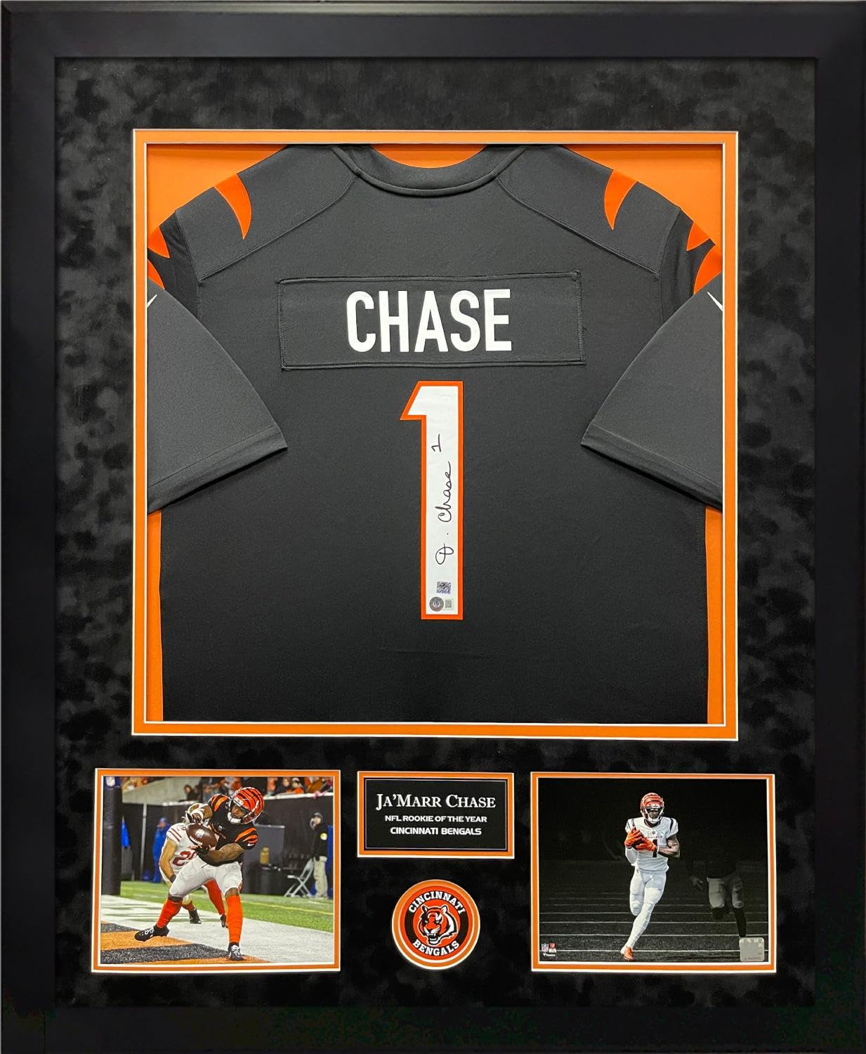 Amazon.com: Ja'Marr Chase Autograph Bengals Jersey Framed 37x45