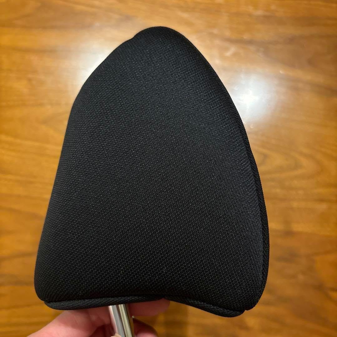 ヴォクシー　2列目　運転席後ろ側（右側）　ヘッドレスト ヴォクシー 2列目 運転席後ろ側（右側） ヘッドレスト ヴォクシー 2列