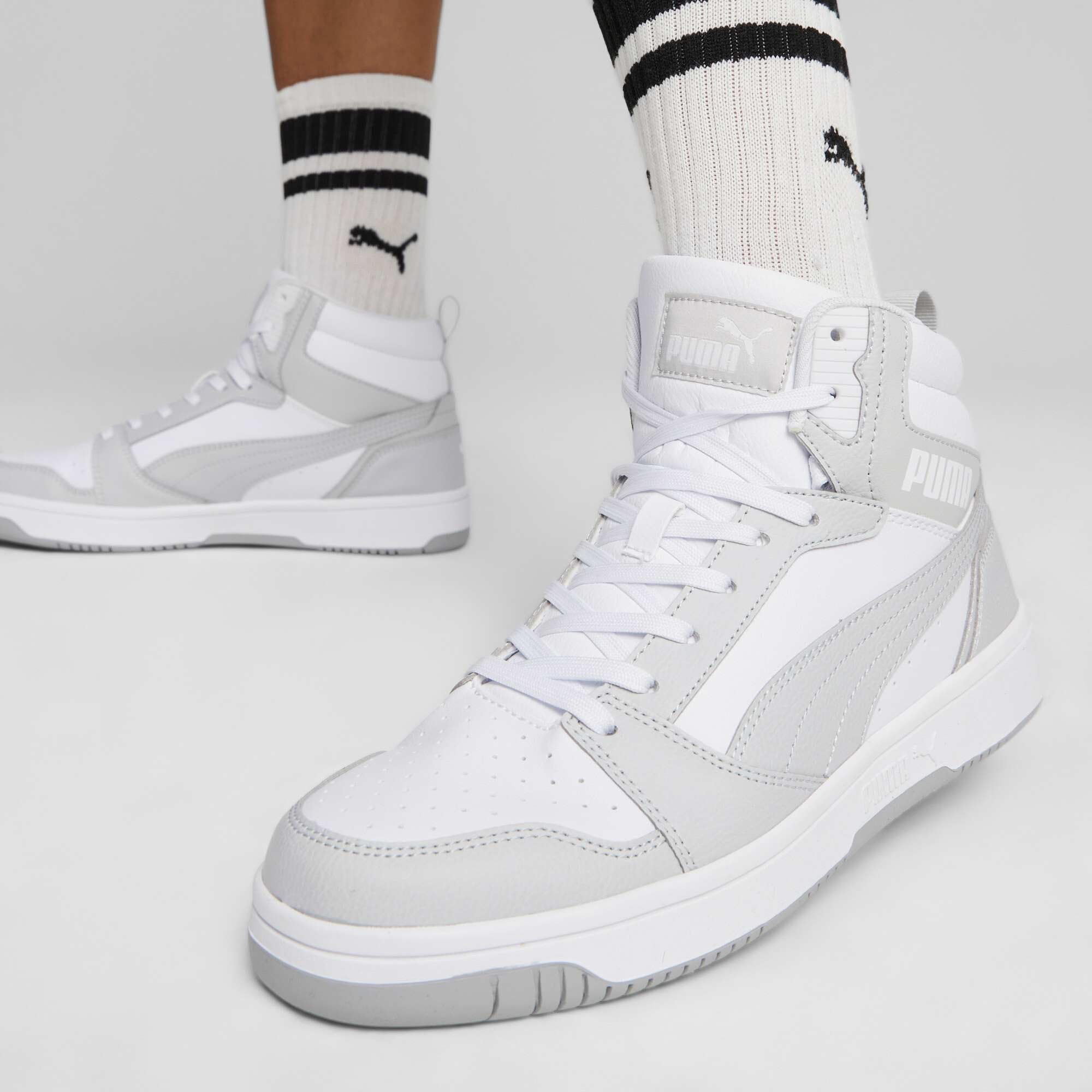 PUMA Rebound V6, Sneaker Unisex-Adulto