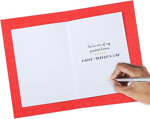 Miniatura 4 de Tarjeta divertida de felicitación Hallmark del día de la Madre (Broma bebida paraguas, margaritas), Mujer maravilla