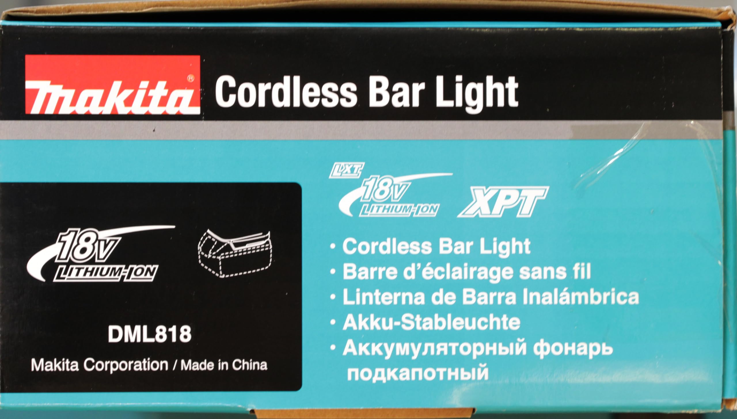 Makita DML818 LED-Akku-Stableuchte 14,4V-18V (ohne Akku & Ladegerät), max. 1700 Lumen, 3 Beleuchtungsmodi, teleskopier- und klappbar