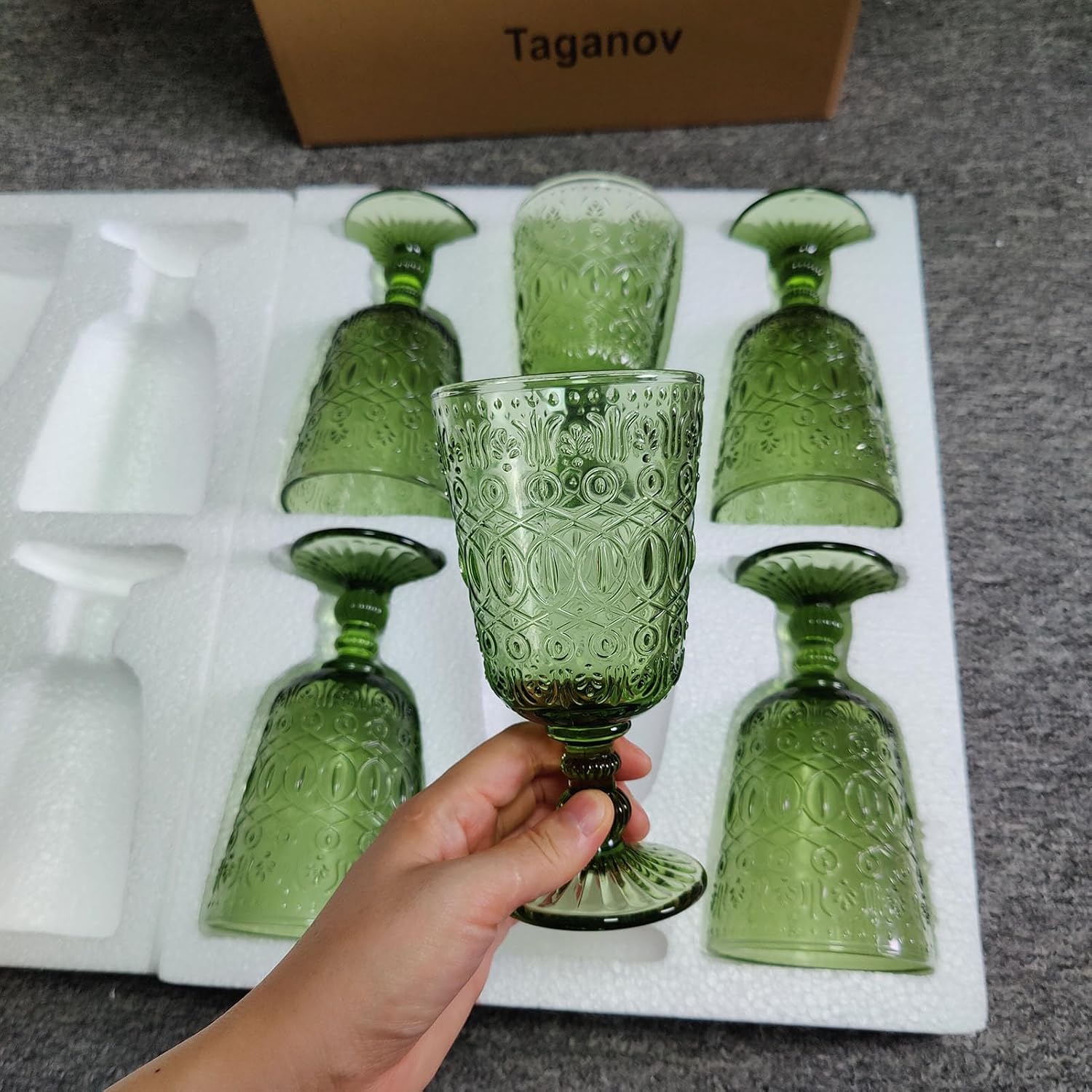 Green Drinking Glasses set of 6 Red Wine Goblets 10 OZ Colored Water Beverage Cup Vintage Glassware for Wedding Party Holidays Anniversary