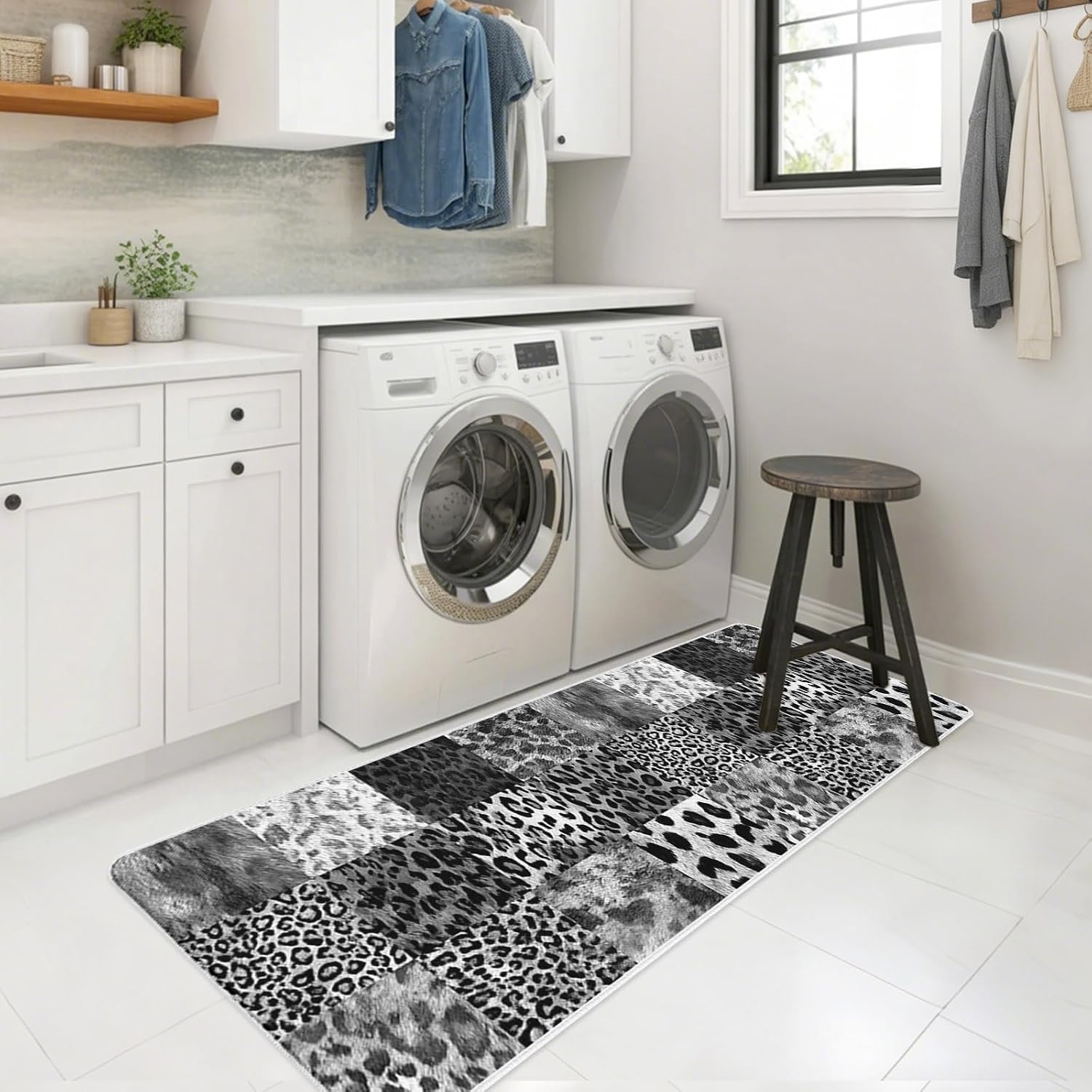 Vintage Black Leopard Kitchen Mats Set of 2 Animal Print Patchwork Style Art Painting Non Slip Mat Washable Floor Rug for Kitchen Sink Floor Laundry, 23.6"x35.4"+23.6"x70.9"