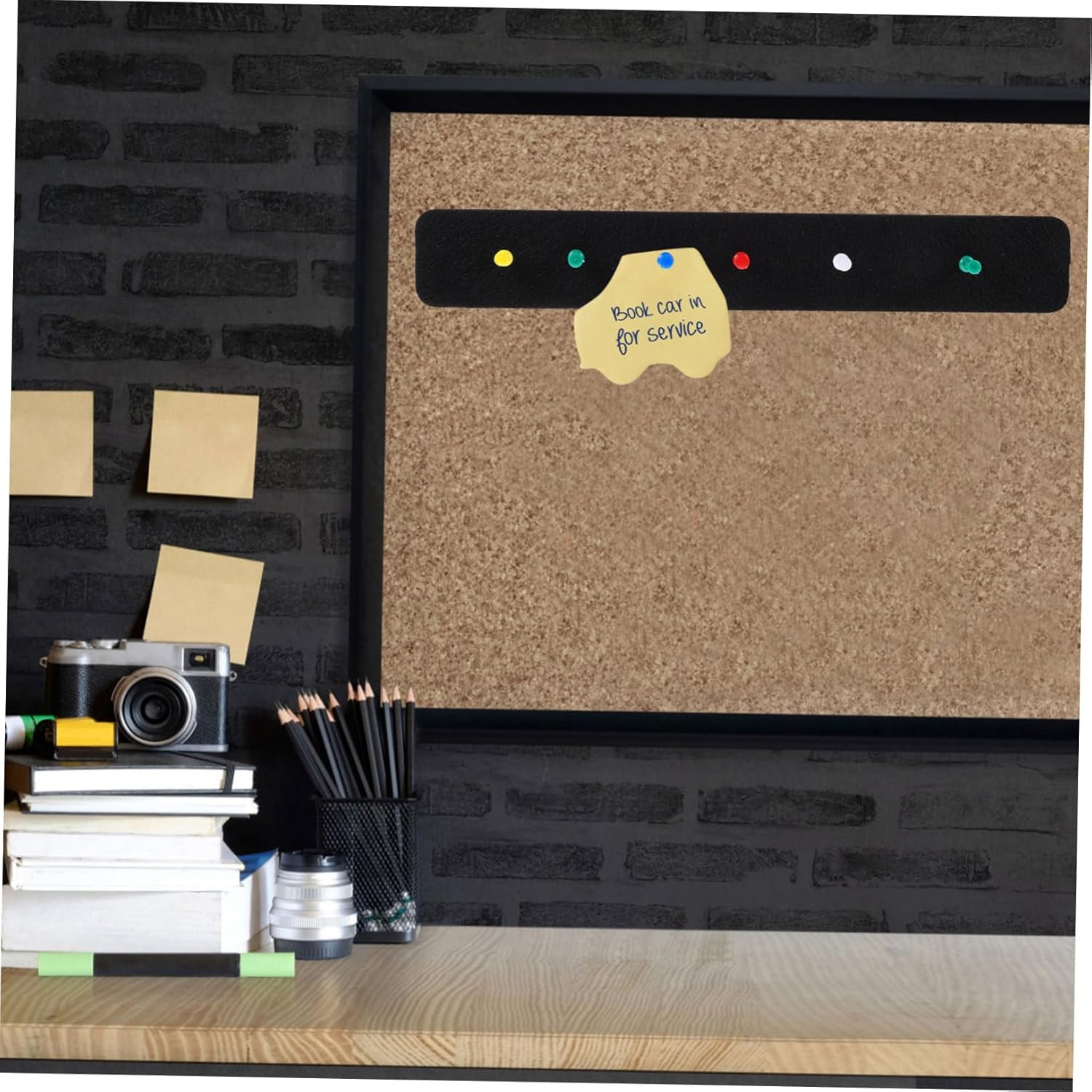 HOMSFOU 32pcs Self-Adhesive Felt Strip for Memo Board Versatile Bulletin Board for Photos Notes Reminders Easy Installation No Wall Damage Black