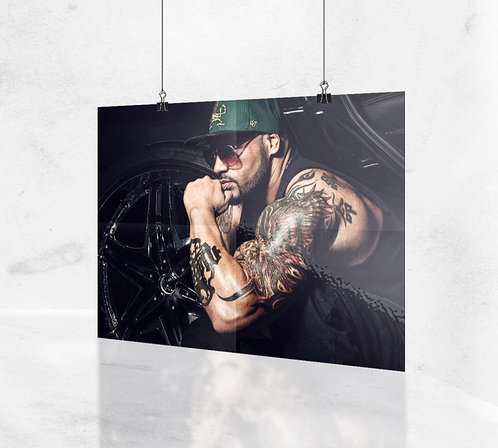M10 (LTD. inkl. Tank Top Gr. L, Bandana)