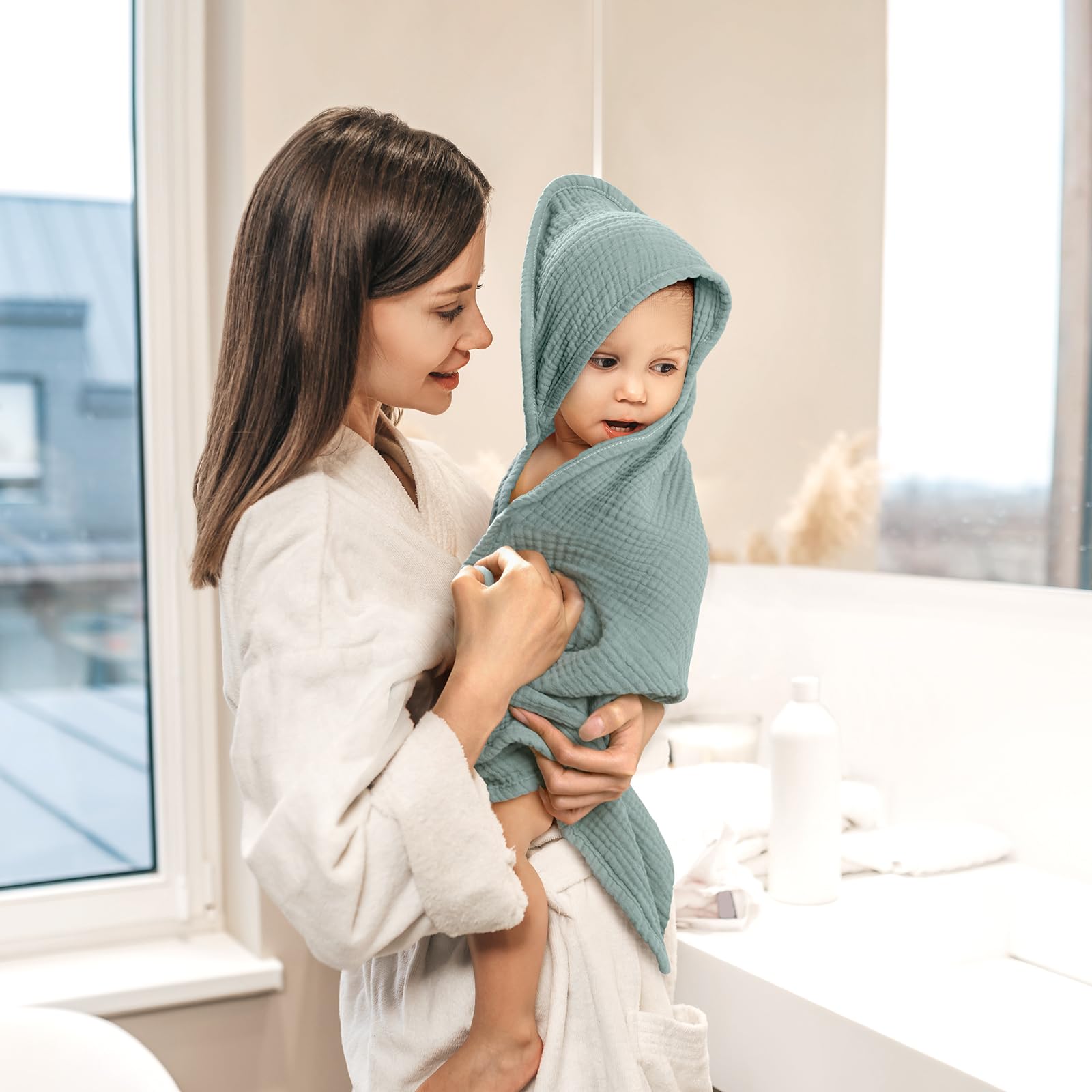 lulumoon Serviette de Bain Bebe: 76x76cm Mousseline de Coton Cape de Bain Bebe-Douce et Absorbante, Garde Bébé au Chaud Après Le Bain-Convient pour 0-18 Mois(Vert)