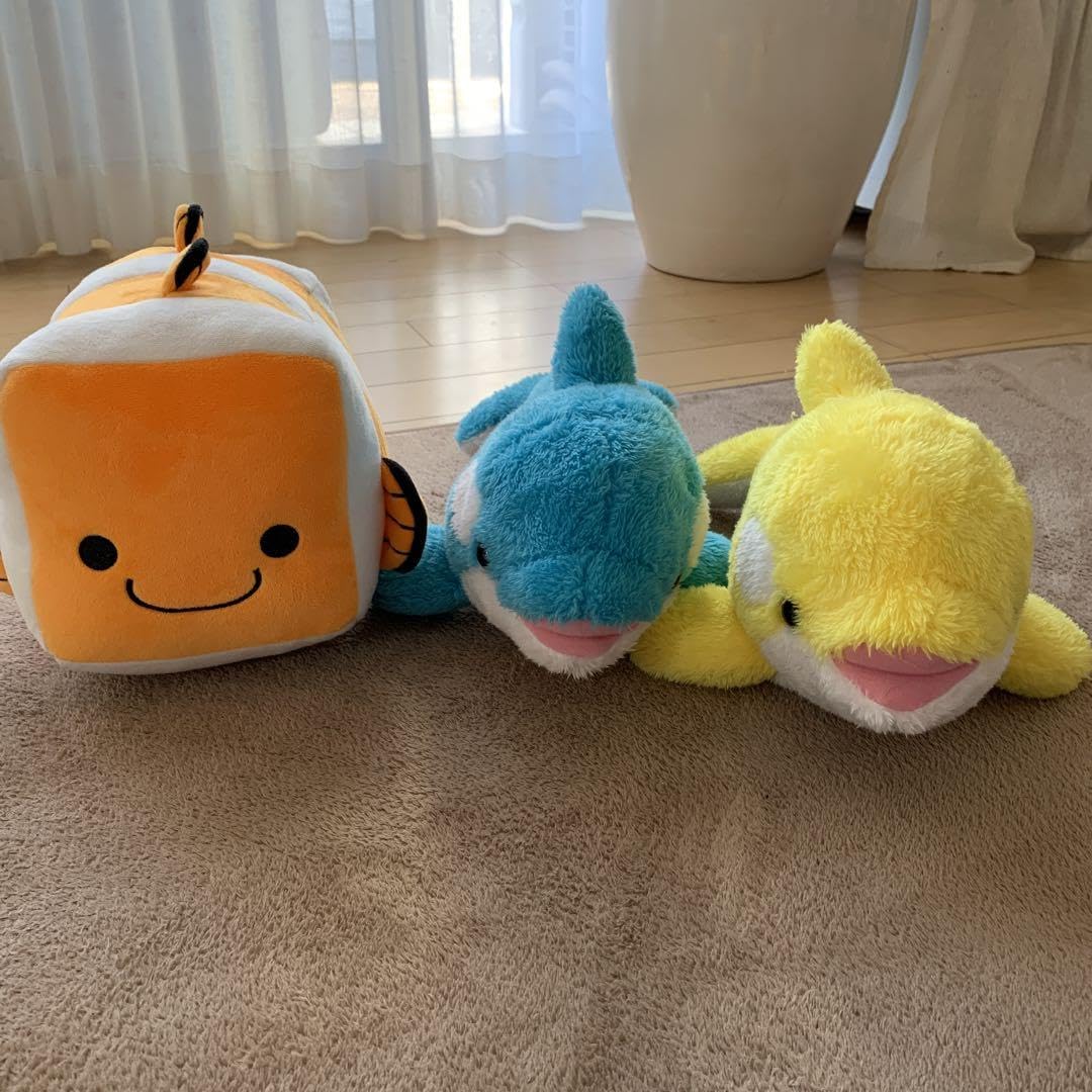 レトロ　鴨川シーワールド　シロイルカ　ぬいぐるみ　2コセット 中古品 レトロ 鴨川シーワールド シロイルカ ぬいぐるみ 2コセット 中古