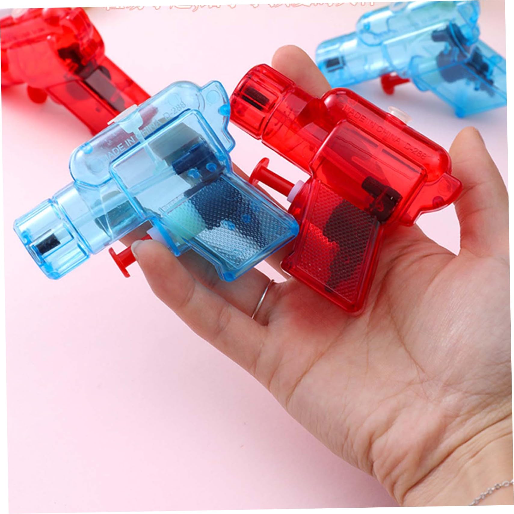 Piccole Pistole ad Acqua Mini Pistola Summer Beach Water Fighting Toy Gioco di Piscina 50 Pezzi Colore Casuale, Piscina