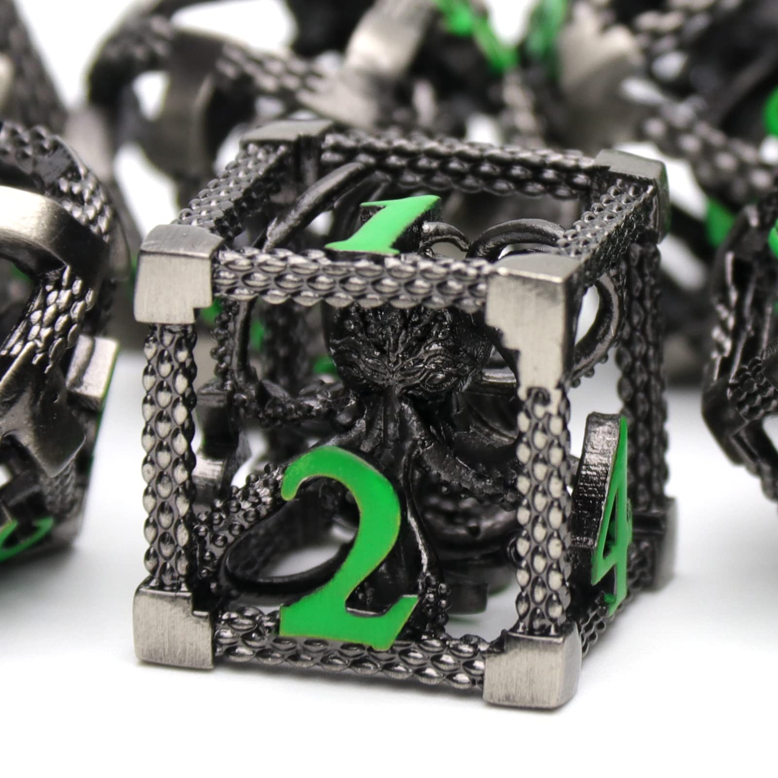 HNCCESG Juego de Dados de Metal D&D, Dungeons and Dragons Dice Juego de Dados de Metal Poliédricos Pulpo Huecos para Juegos de rol D y D para Juegos de Mesa (Cthulhu Número Verde) — view 2