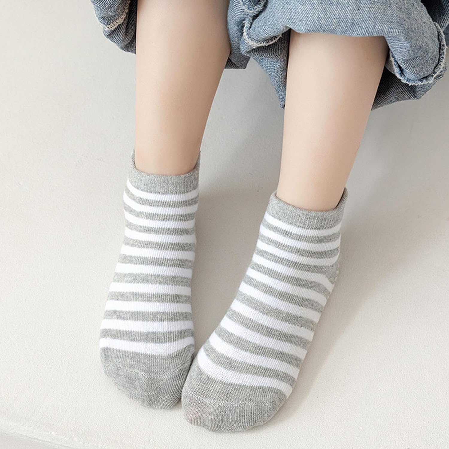 Girls Grip Sole Ankle Socks 6 Pairs Low Cut Casual Socks