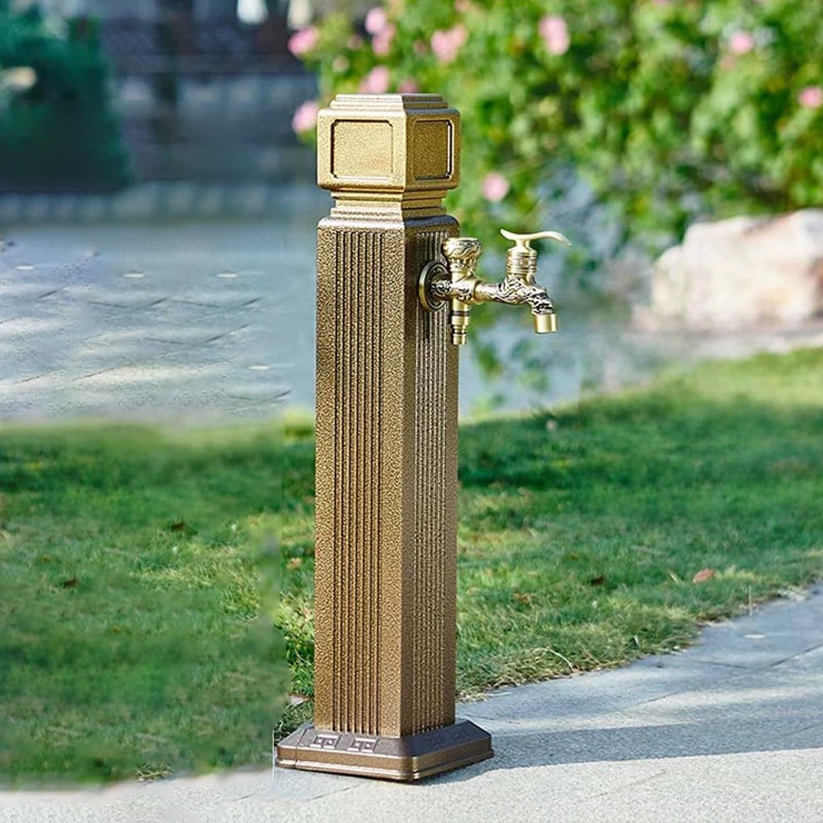 Colonne d'eau de Jardin, Colonne d'eau Verticale carrée avec Robinet en cuivre, Double Robinet extérieur résistant au Gel, pour terrasse et Jardin(Brass C,110CM/43.3IN)