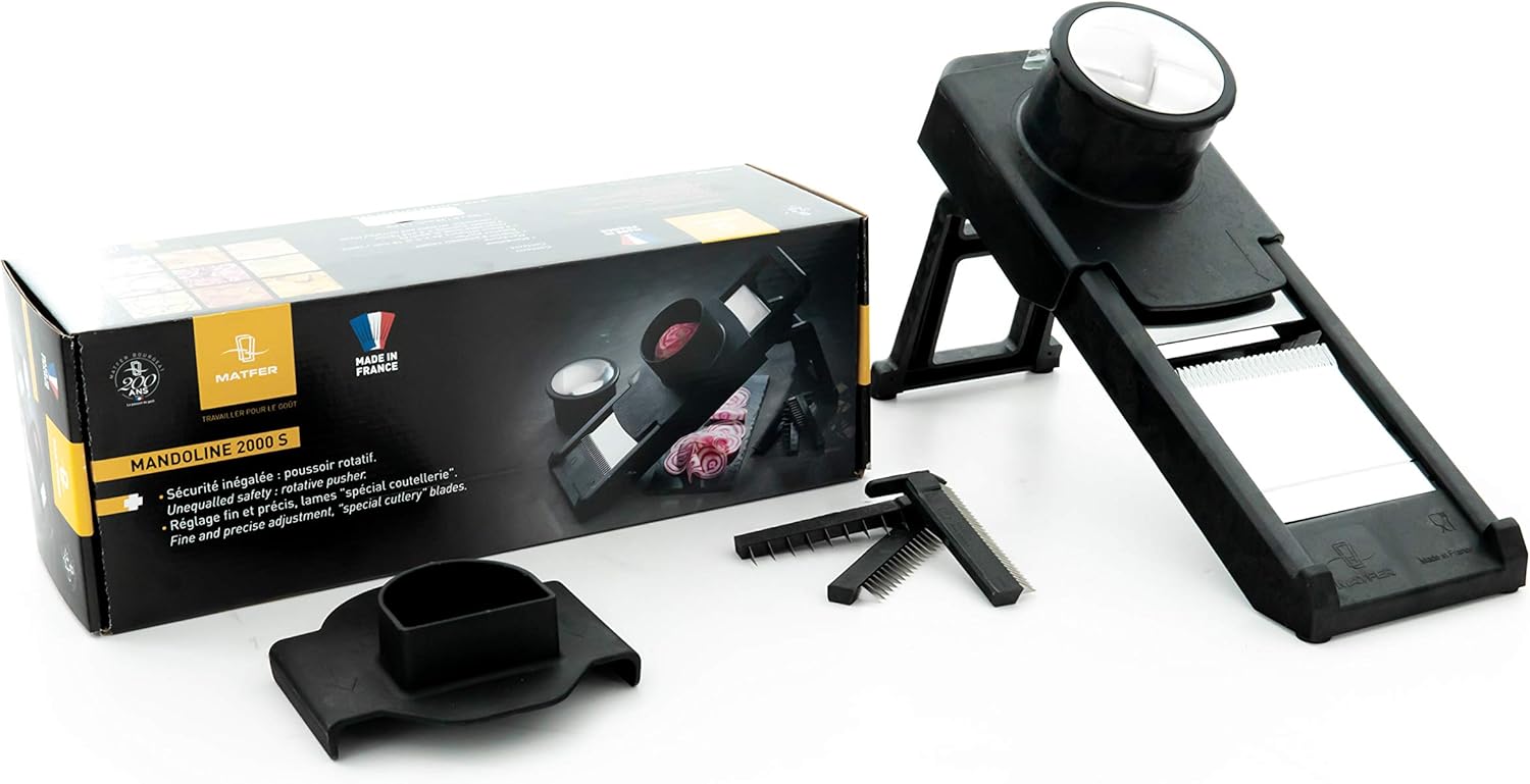 Matfer Bourgeat Mandoline 2000S with Safety Pusher