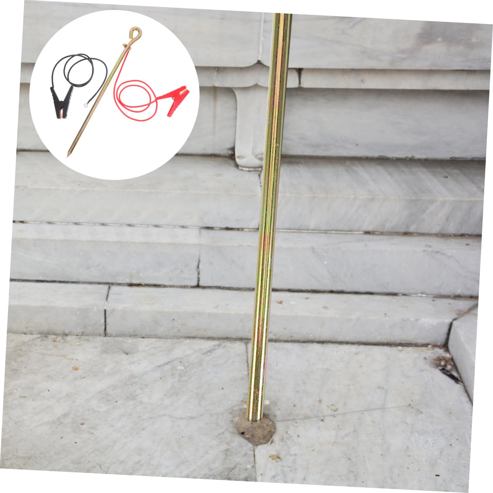 Picchetto di Messa a Terra Portatile in Ferro Dorato | Cavo Flessibile e Clip Metalliche, Connessione Sicura, per Emergenze e Recinzioni Elettriche