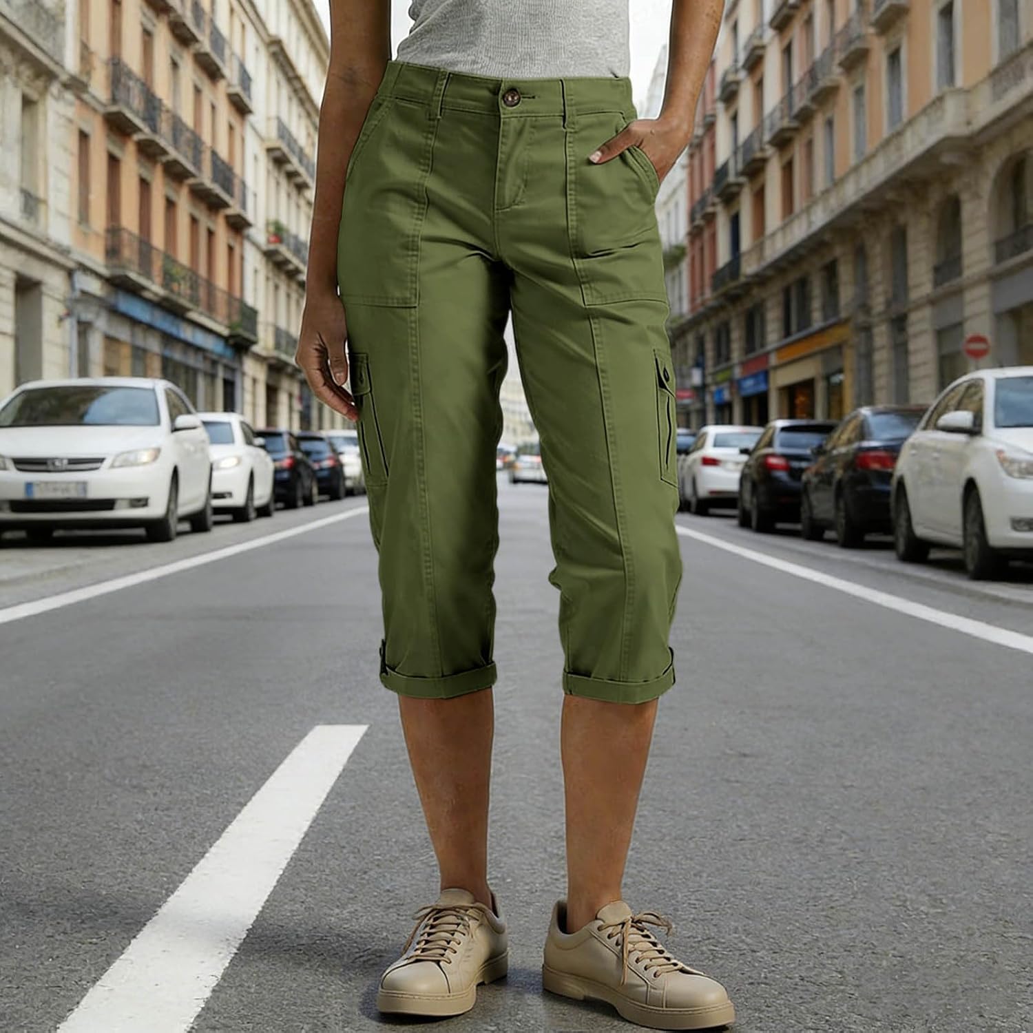 Cargo Shorts for Women Casual Elastic Waist Knee Length Twill Half Shorts Pants with Pockets