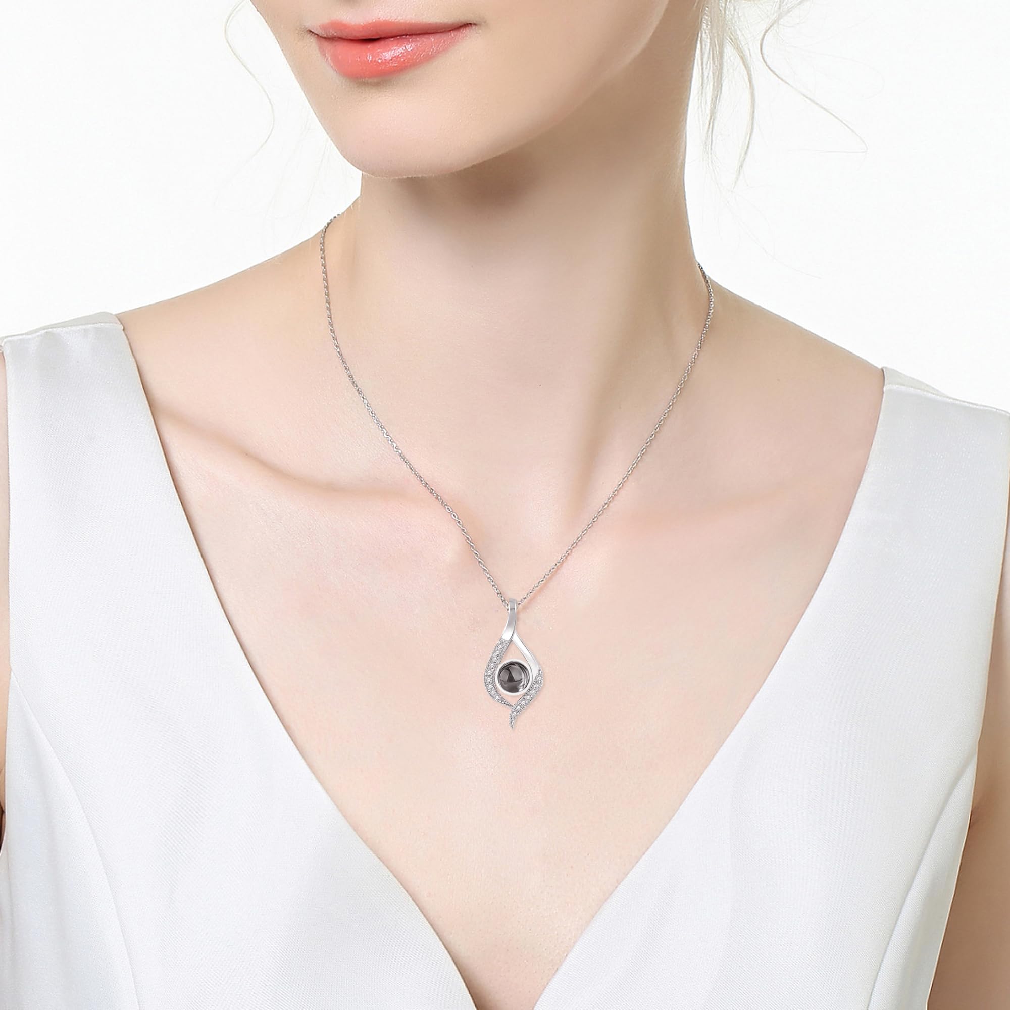 Collana con proiezione di immagini personalizzate Collana con pendente a goccia in argento sterling 925 Collana con proiezione di foto personalizzate Ti amo Collana in 100 lingue