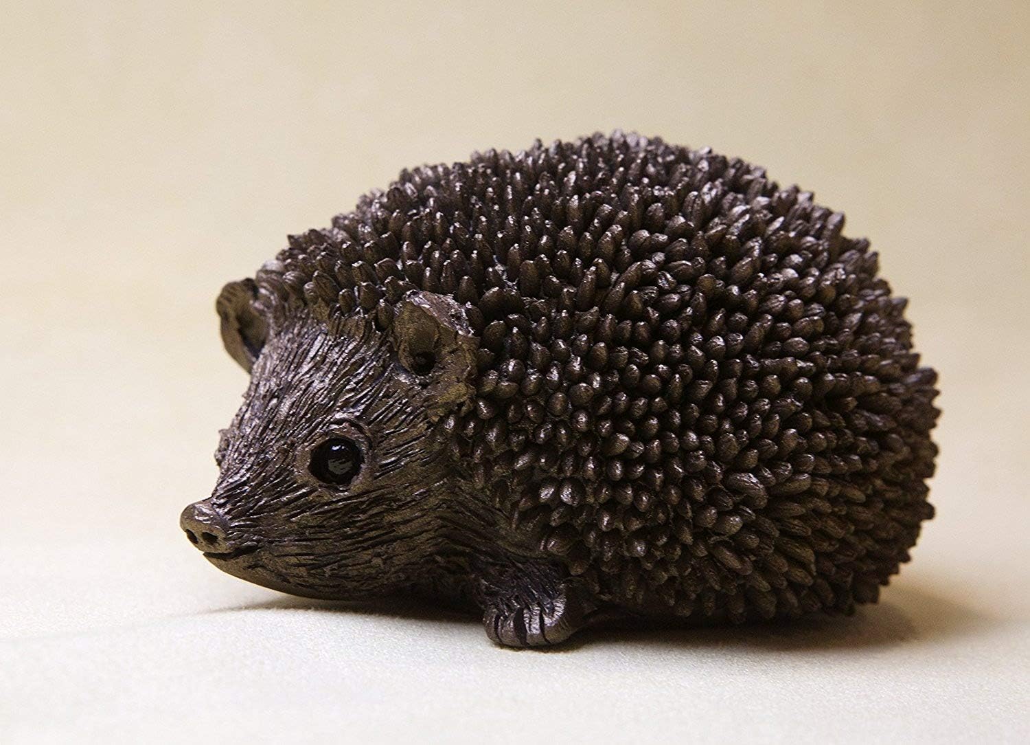 Frith Sculptures Squeak Junior Hedgehog by Thomas Meadows โ Cold Cast Bronze Home Decoration Sculpture Ornament
