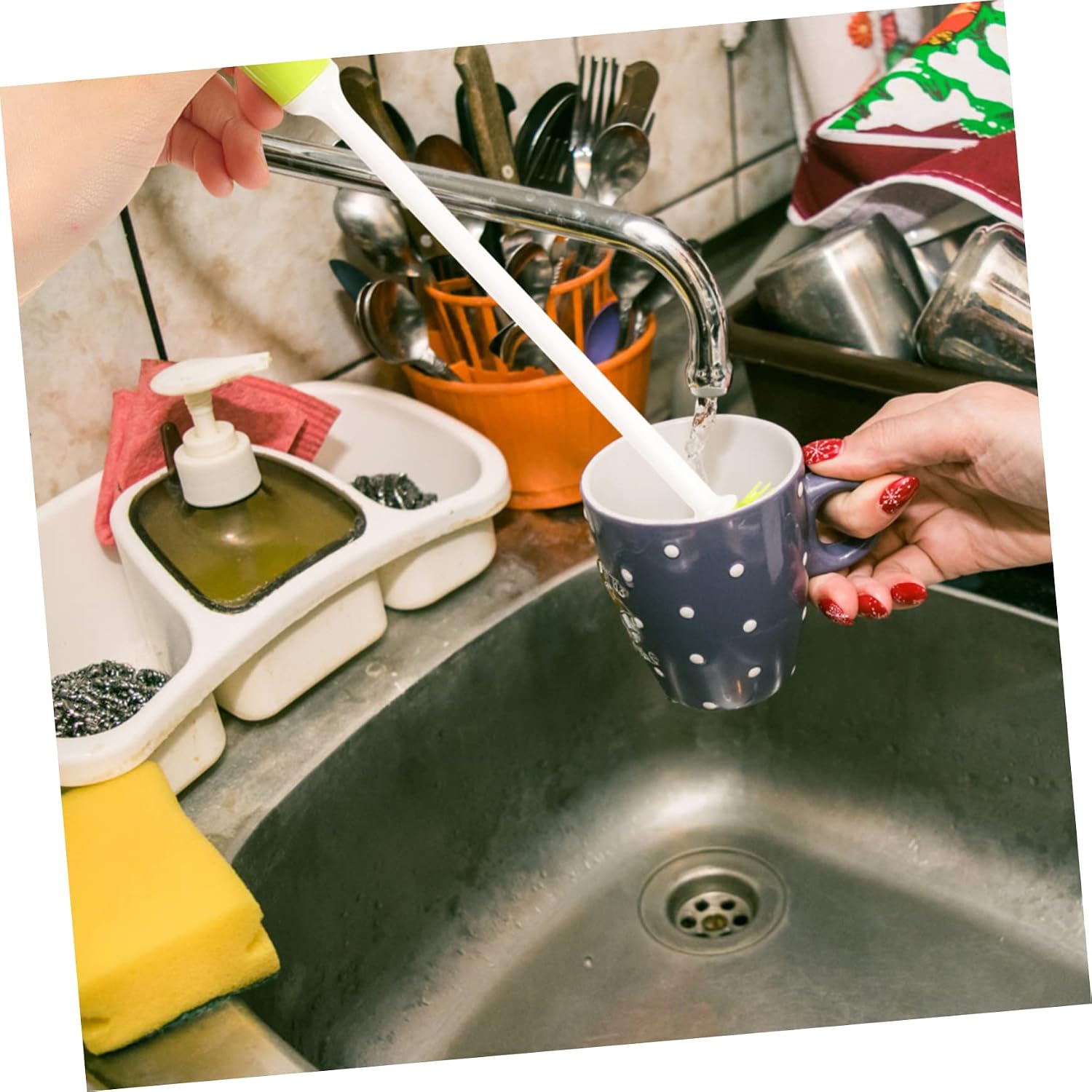 Silicone Bottle Brush for Cleaning Multipurpose Water Bottle Cleaner Tea Cups Glasses Comfortable Handle for Home Use Design