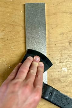 DMT D11 X 29,2 Dia-Sharp Bench Stone – Extra-Coarse
