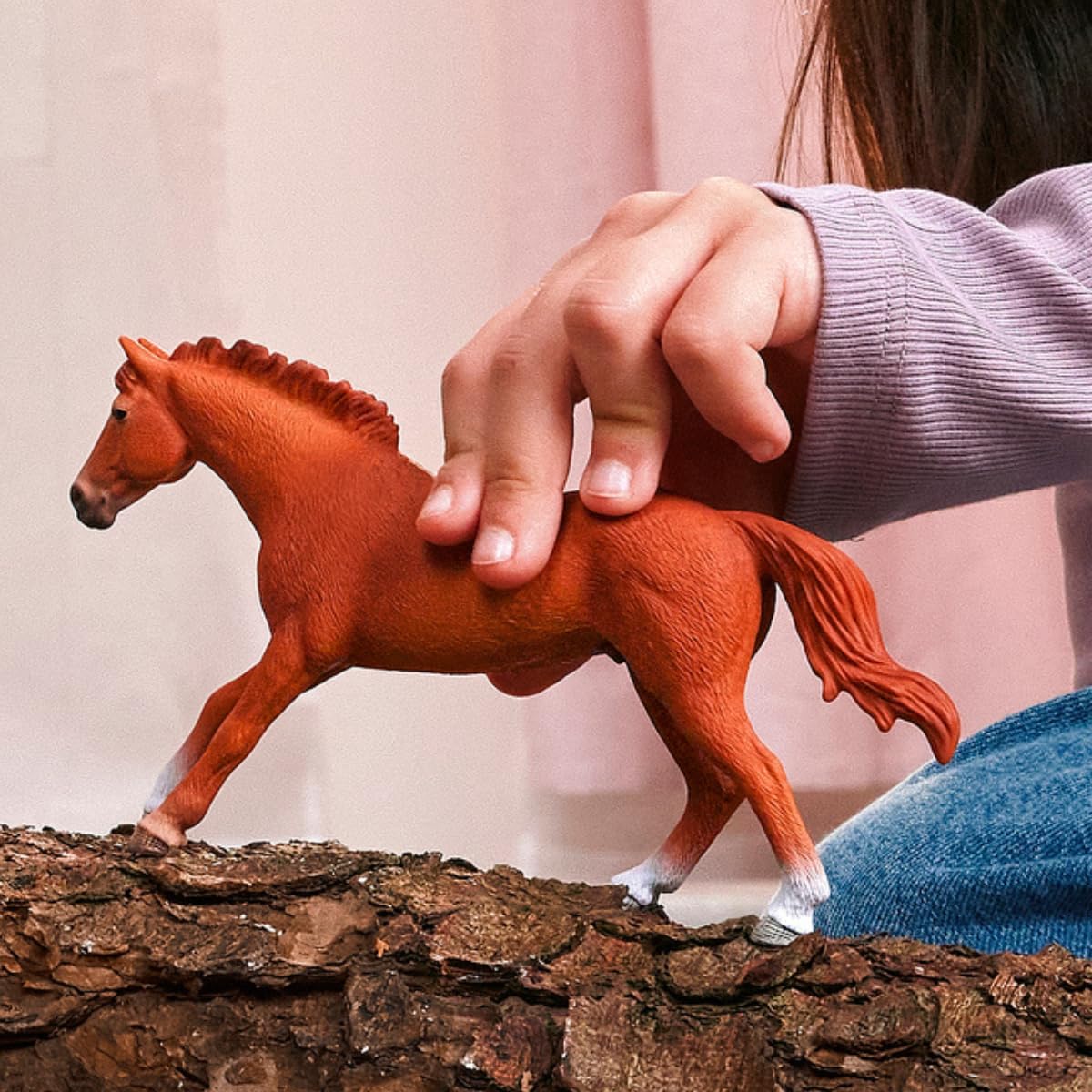 SCHLEICH Horse Club | Englischer Vollblut Hengst 14915 | detailgetreues Pferd | Geschenk für Mädchen und Jungen | Deko & Sammelfigur | schleich Pferde Spielzeug für Kinder ab 5 Jahren | 17 x 4 x 10 cm - 3