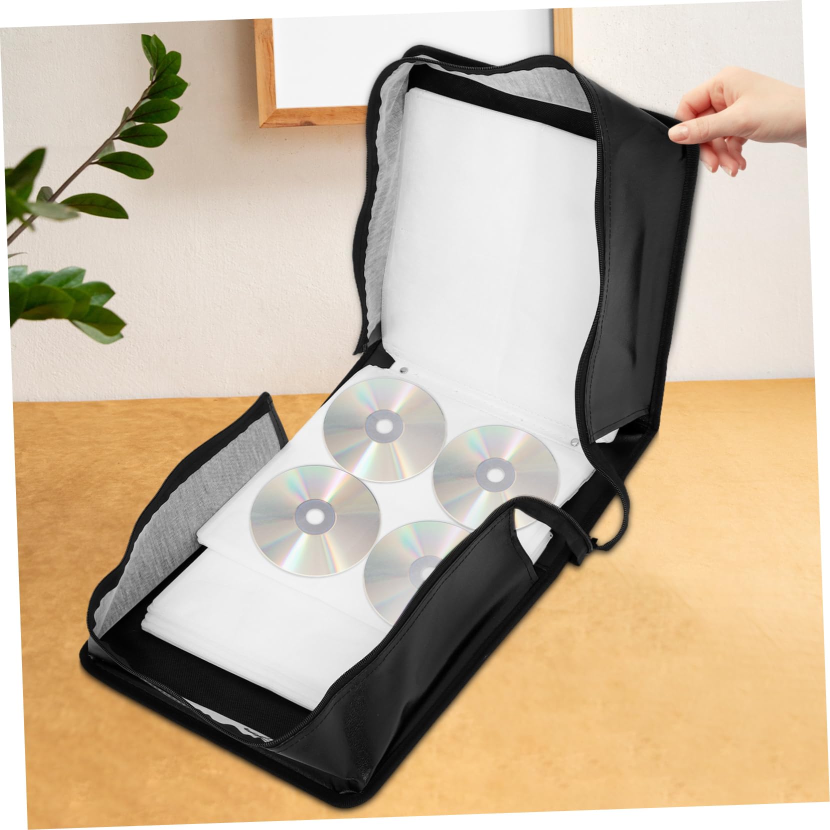 Porta CD e Dvd in Pu con Maniglia Capace di Dischi per Auto e Casa Protegge da Graffi e Danni Pratico per Viaggi e Uso Quotidiano