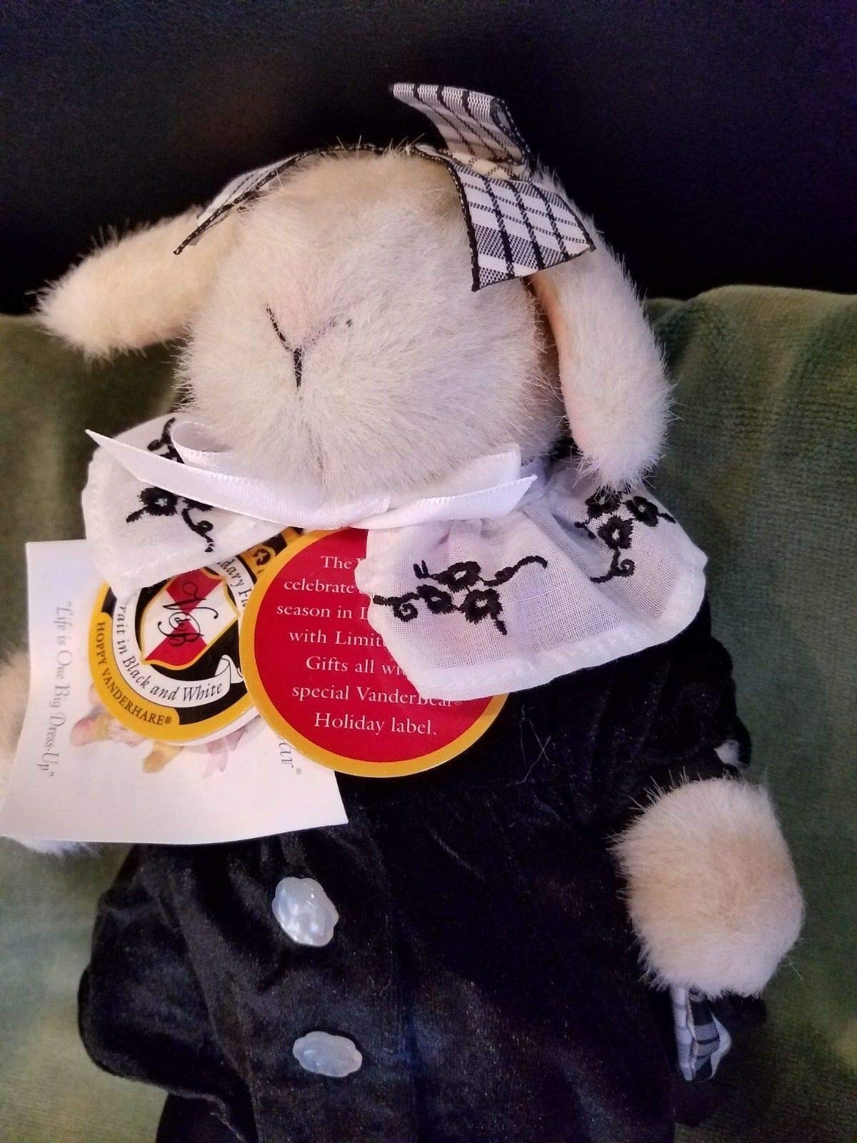 Amazon.com: Kingdom Collectibles Muffy VanderBear Wear ~ Portrait 