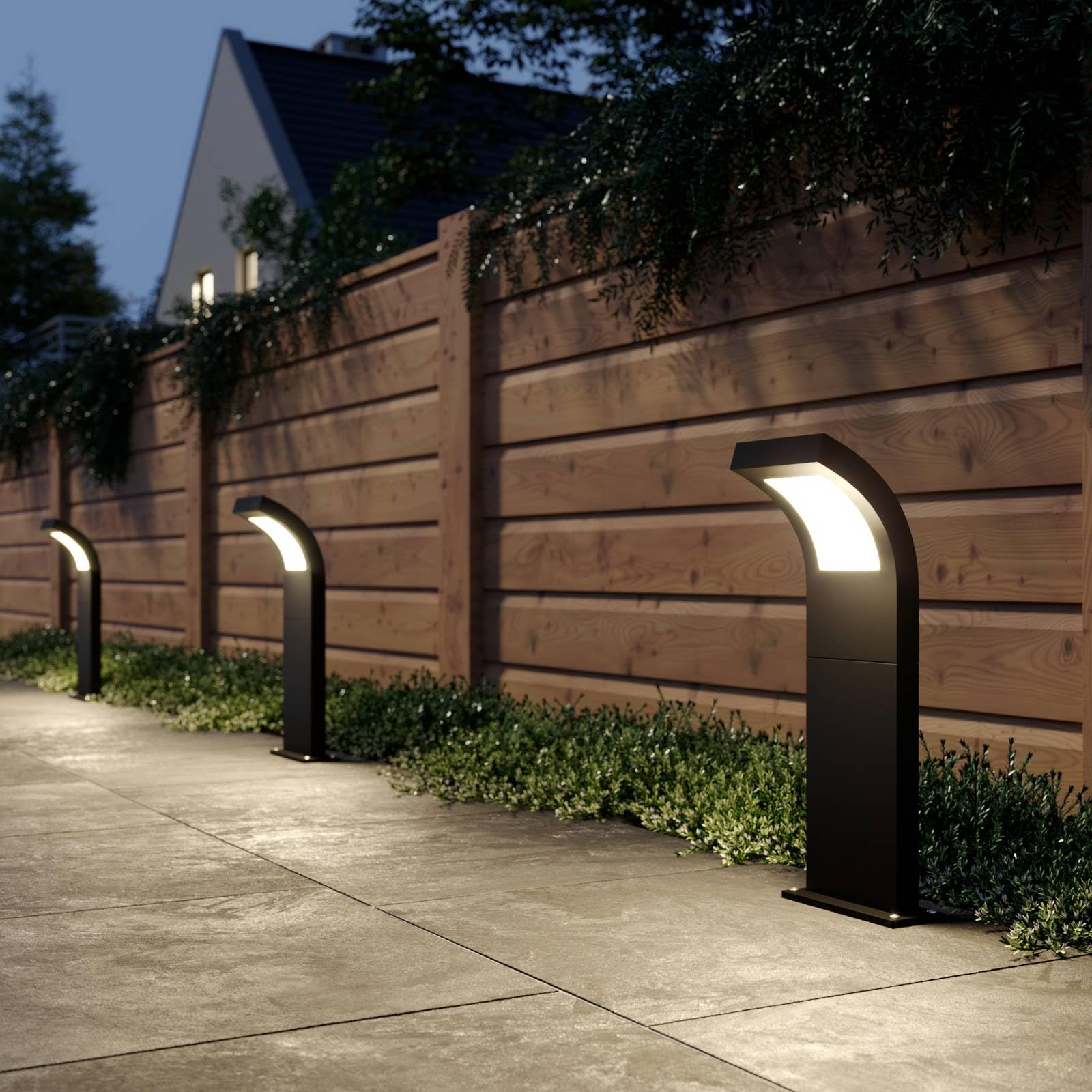 Arcchio Lampada LED da esterni (Moderno) colore Nero, in Alluminio lampadina inclusa lampioncino paletto luminoso lampada viale lampione
