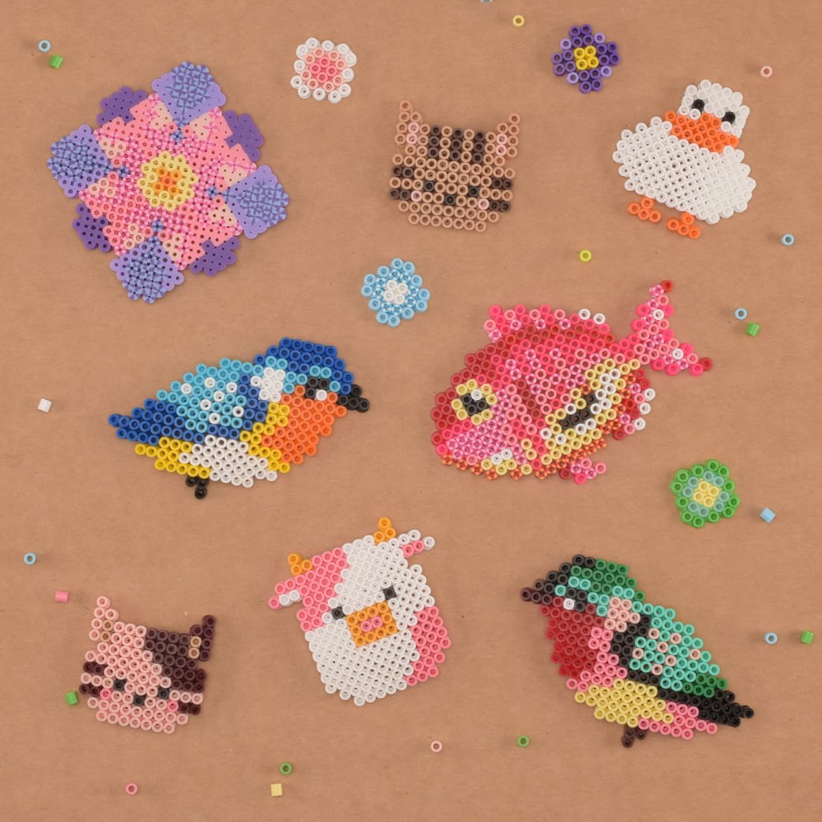 Vaessen Creative Perles à Repasser Glow-in-the-Dark - 1100 Perles Blanches 5 Mm - DIY Enfants - Bijoux Et Déco
