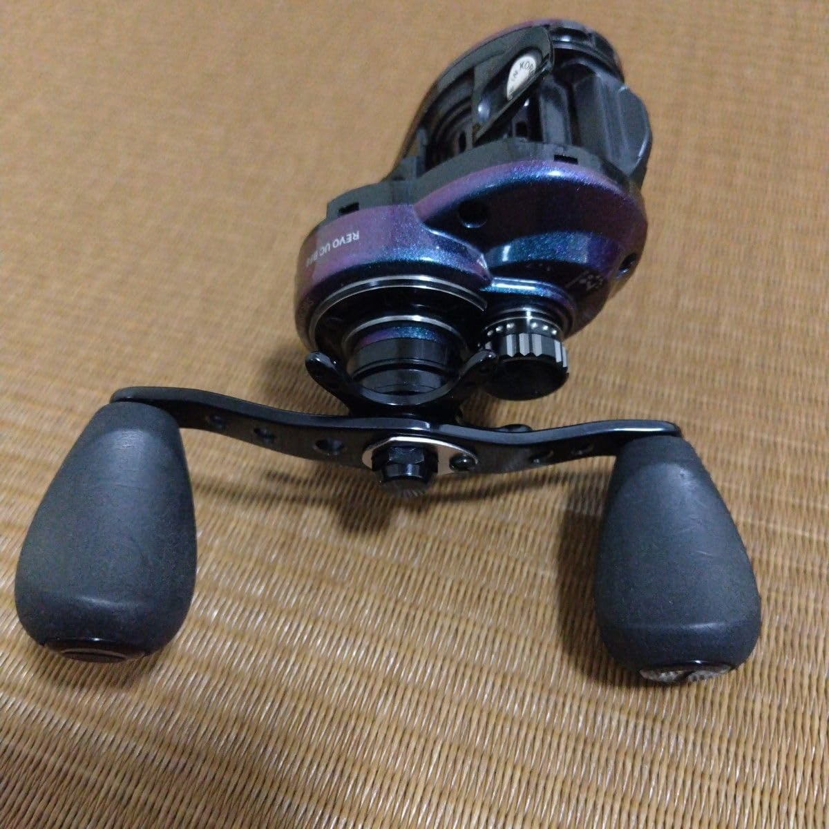 アブガルシア　レボウルトラキャスト BF8 右ハンドル REVO ULTRACAST BF8（レボ ウルトラキャスト BF8）｜AbuGarcia
