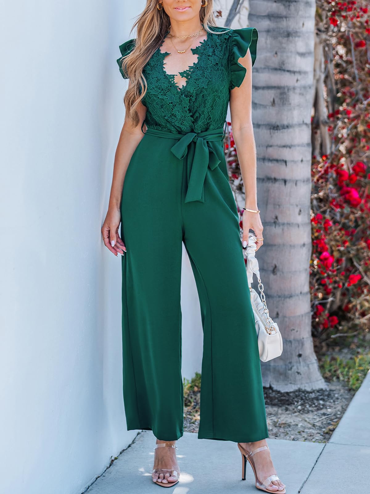 CUPSHE Combinaison maxi en dentelle avec col en V et poches à volants et ceinture pour femme