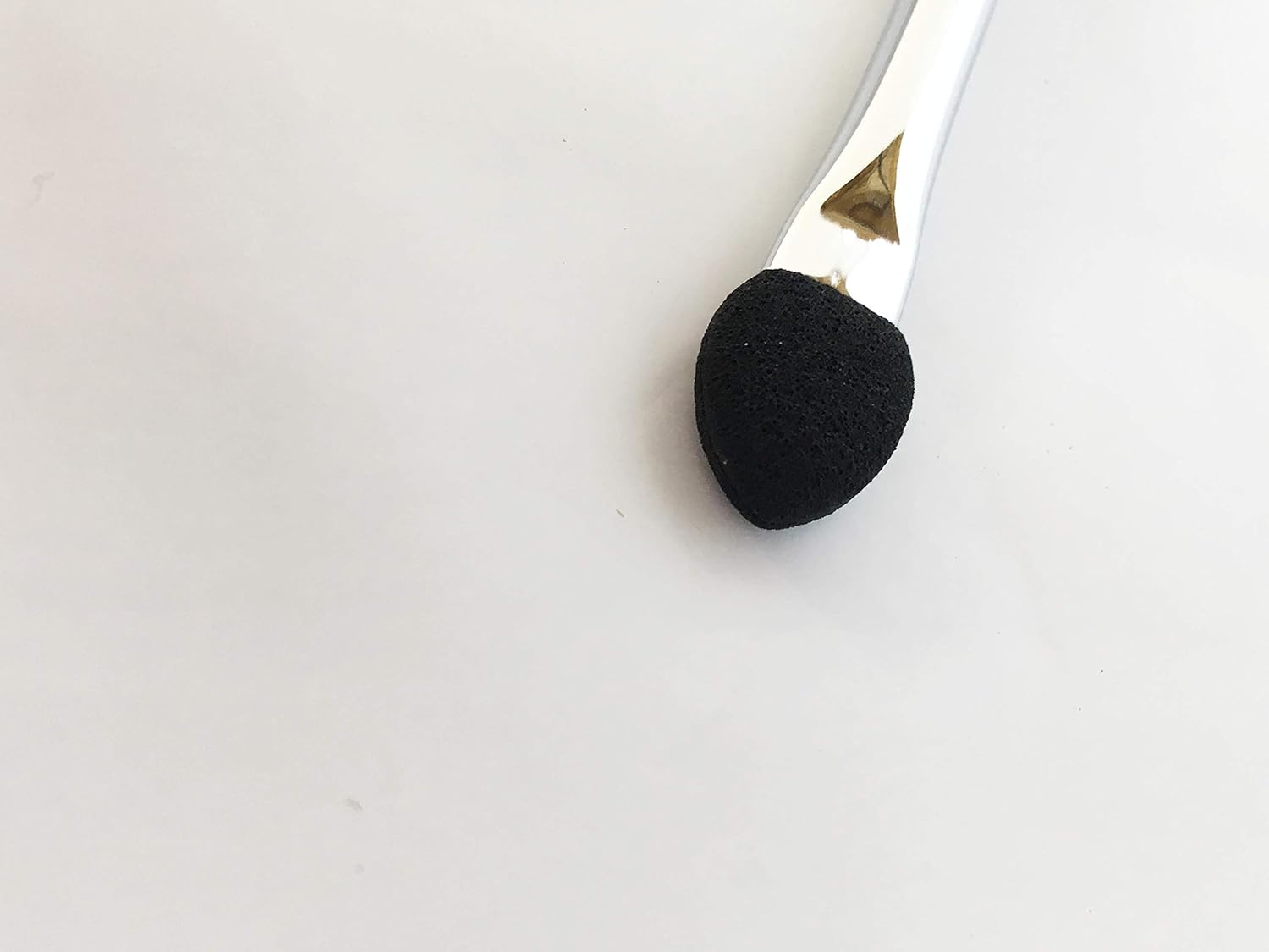 Angled Shadow/Sponge Brush