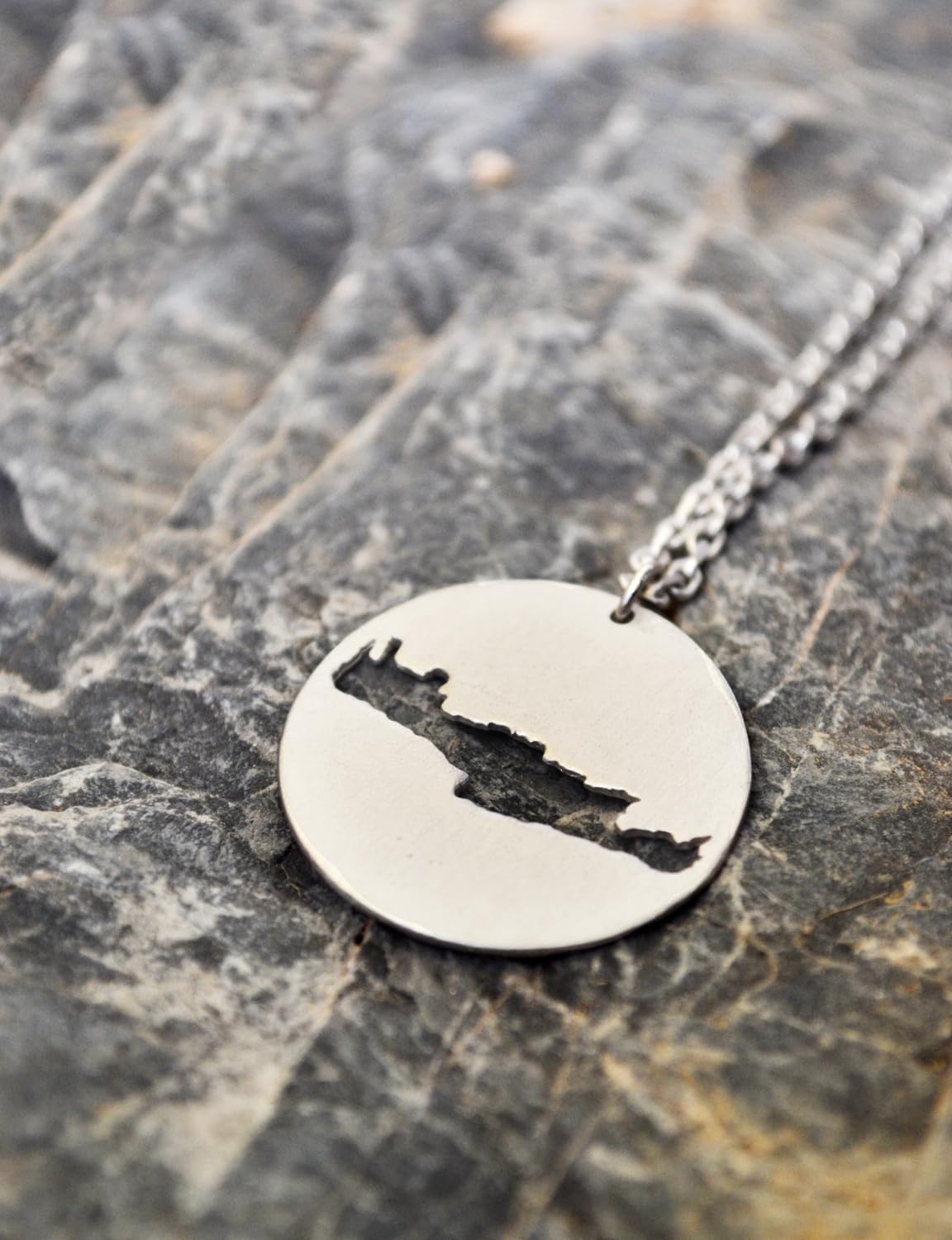 Crete Map Necklace, Crete Outline Pendant, Map of Crete Souvenir, Country Jewelry, Crete Necklace Gift, Greek Jewelry, Greek Islands Trip Vacation
